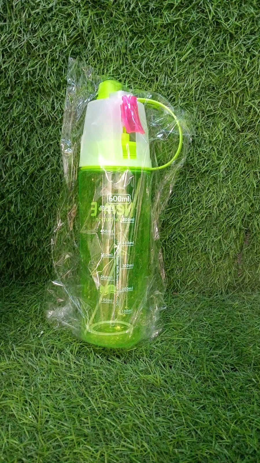 600ml BPA Free Sports Spray Water Bottle for Gym, Cycling & Hiking - Springkart