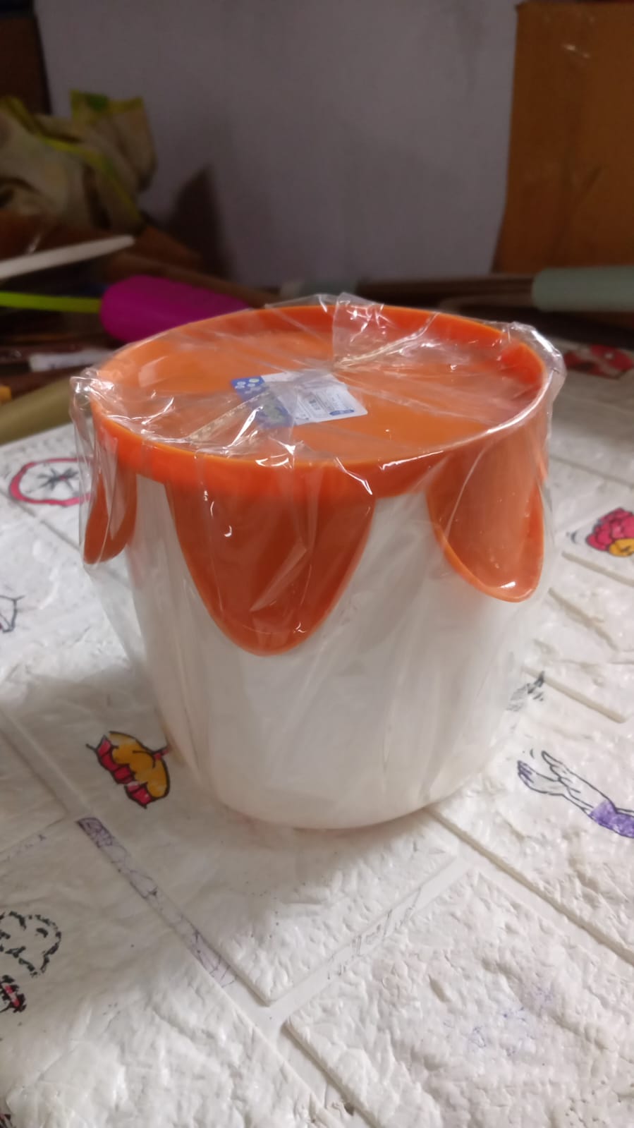 Plastic Round Tissue Box For Toilet Tissue Case Paper Box Plaid Skid Resistance Napkin Box Tissue Paper Holder, Tissue Box Cover Tissue Holder For Home (1 Pc) - Springkart