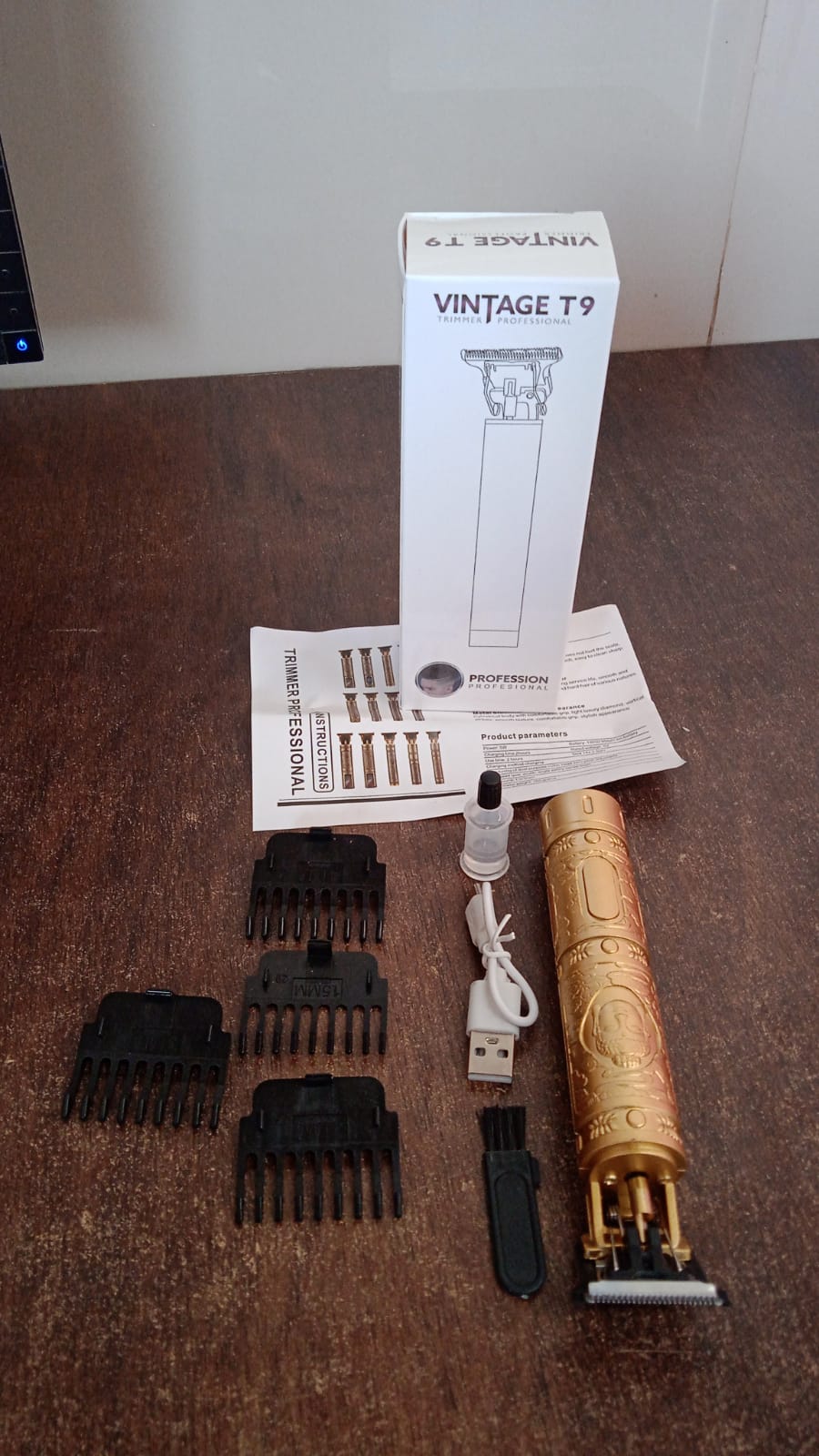 Plastic Body Hair Trimmer for Men Hairstyle Trimmer, Professional Hair Clipper, Electric Shaving machine dry shaving for men - hair shaving and trimming beard With 4 adjustable blade clipper, Oil, Cleaning Brush - Springkart