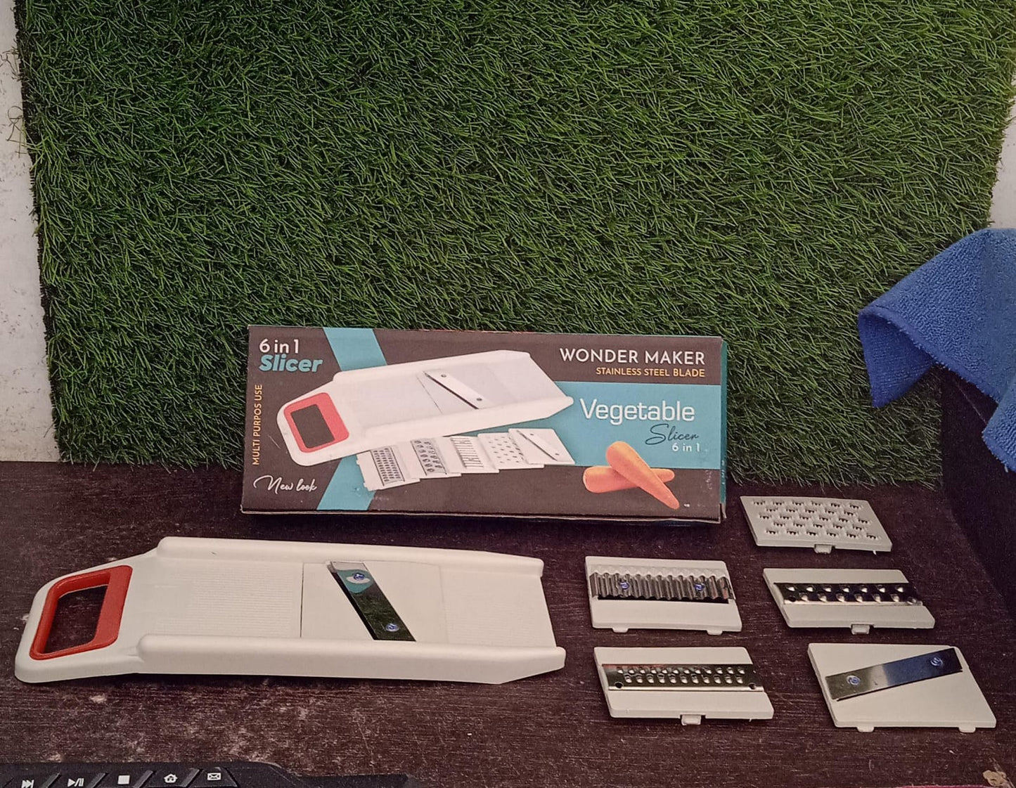 Kitchen Tools - 6 in 1 Multipurpose SLICERS & GRATERS - Springkart