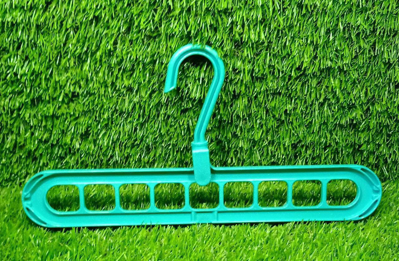 Anti-Skid Plastic 9-Holes Magic Wardrobe Folding Hangers - Springkart
