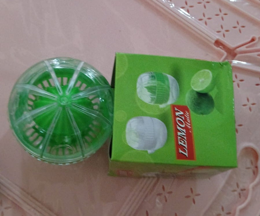 Manual Drink Orange Lemon Citrus Lime Fruit Juice Juicer Squeezer, BPA Free, Press & Pourer With Lid Plastic Manual (1 Pc) - Springkart