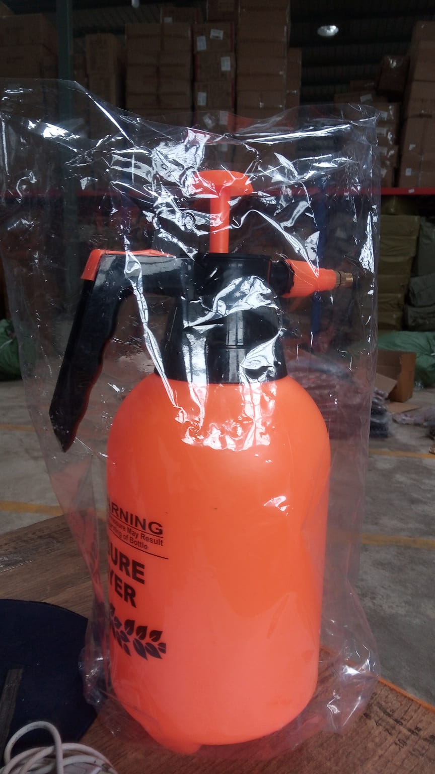 Water Sprayer Hand-held Pump Pressure Garden Sprayer - 2 L - Springkart