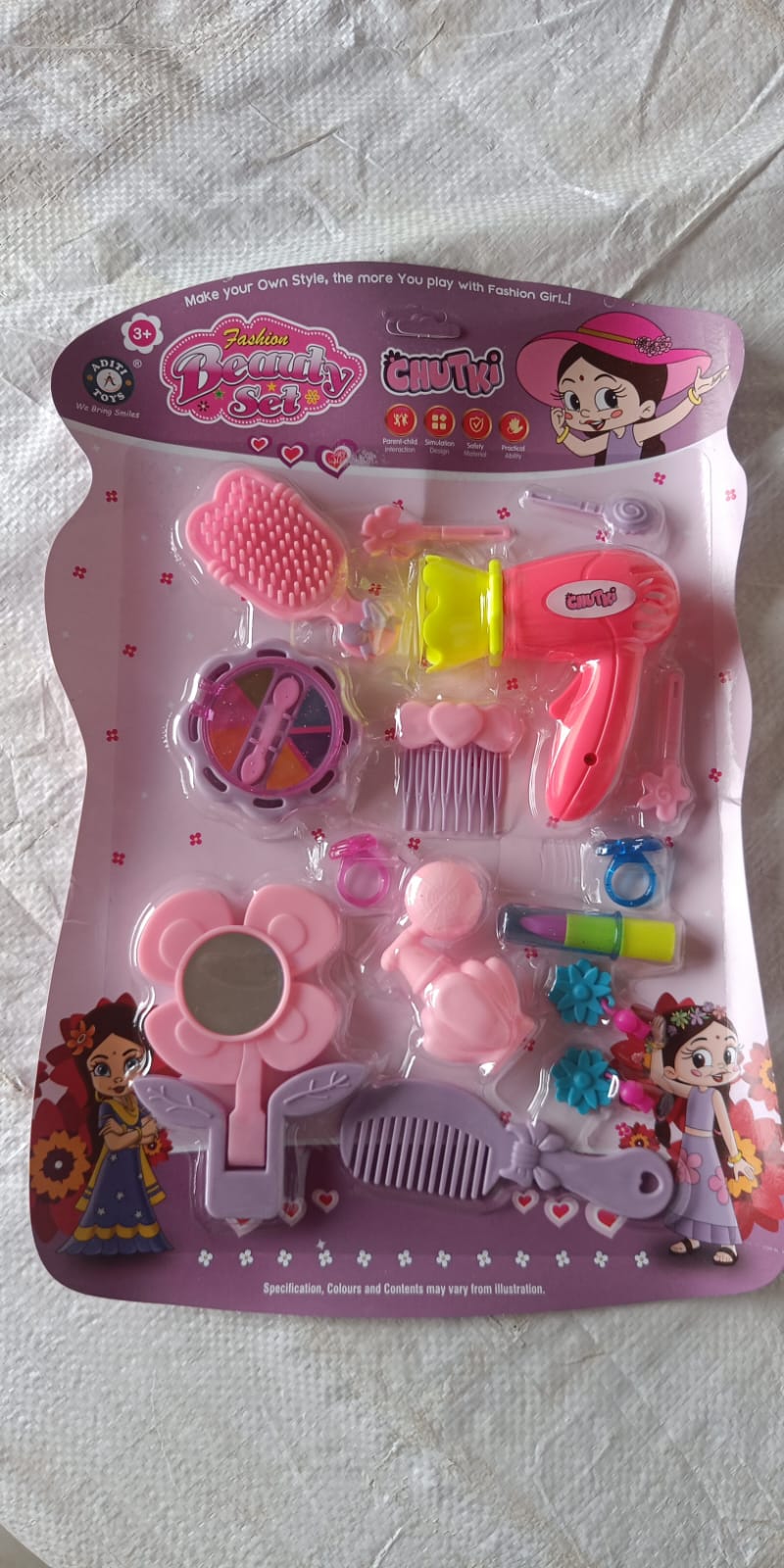 Girl's Bring Along Beauty Suitcase Makeup Vanity Toy (Multicolour) - Springkart