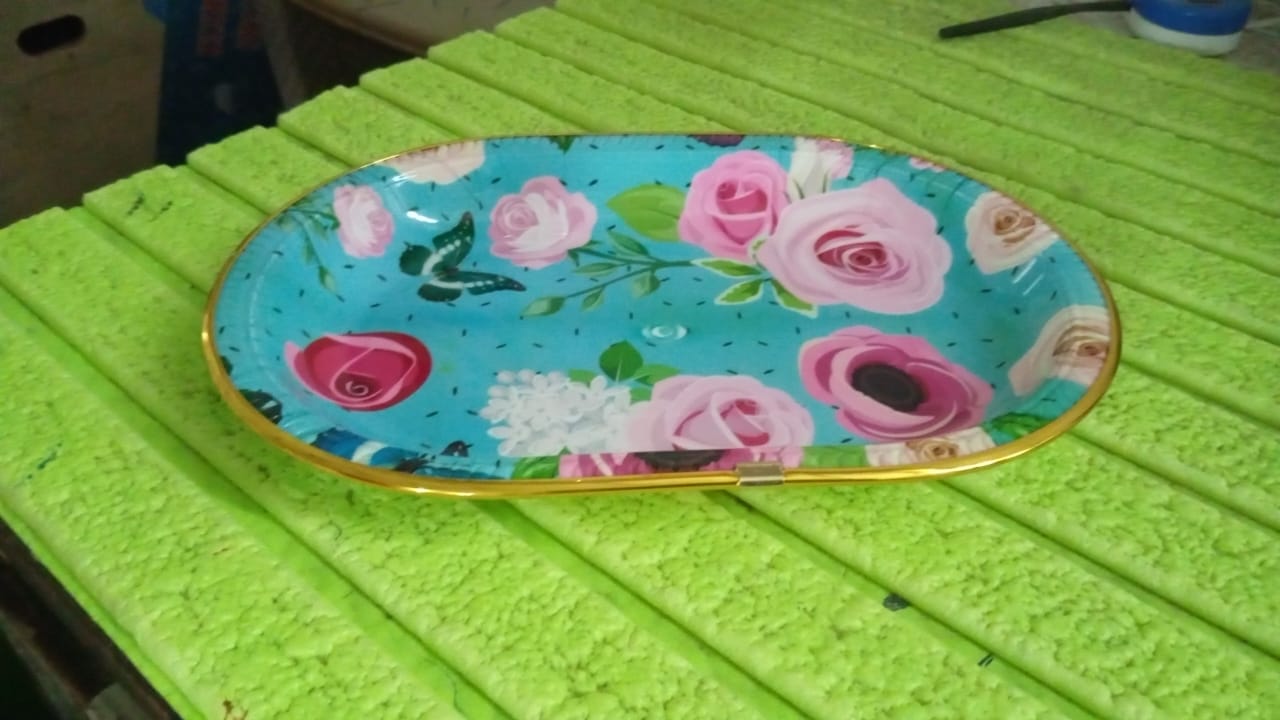 Medium Plastic Flower Printed Design Serving Tray (1 Pc / 31 x 21 CM / Mix Color) - Springkart