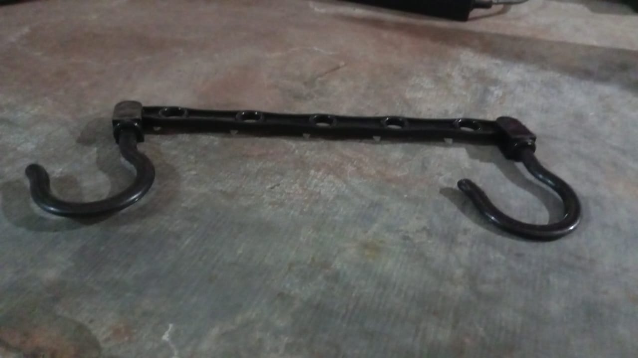 Multifunctional 5 Hole Hanger (1 Pc) - Springkart