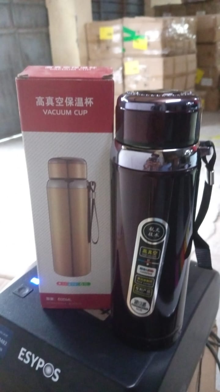 Double Walled Insulated Hot and Cold Water / Tea / Coffee Thermal Bottles (600 ML / Mix Color) - Springkart