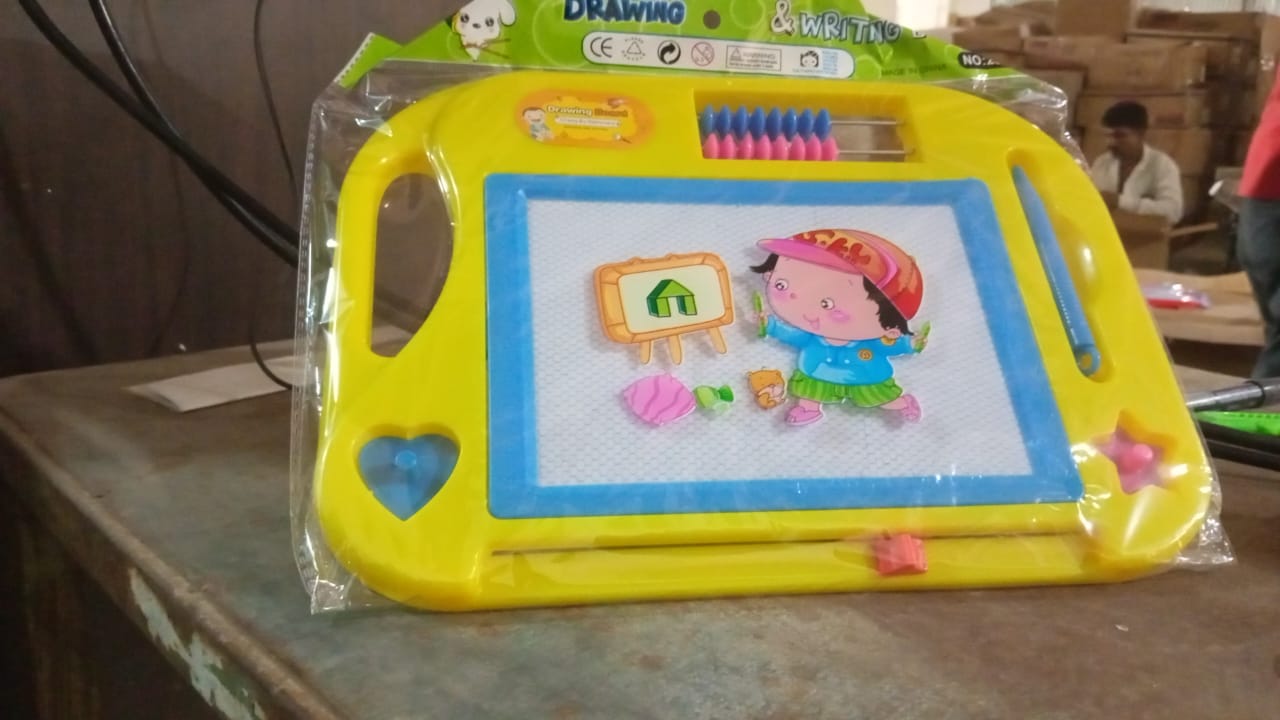 Magic Sketch Slate Board for Kids (1 Pc / 31 × 22 Cm) - Springkart