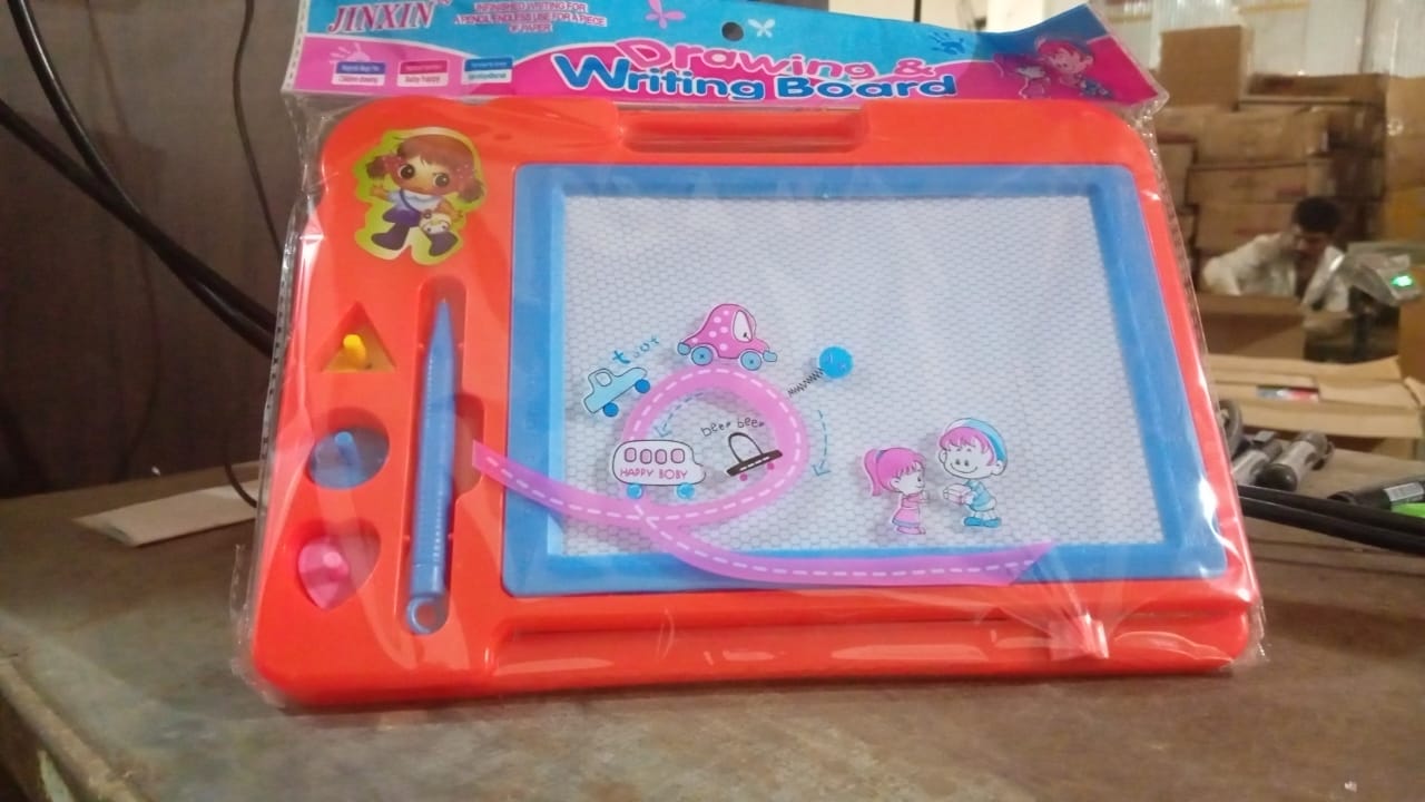 Magnetic Slate Sketch Pad / Board for Kids (1 Pc / 27 × 19 Cm) - Springkart