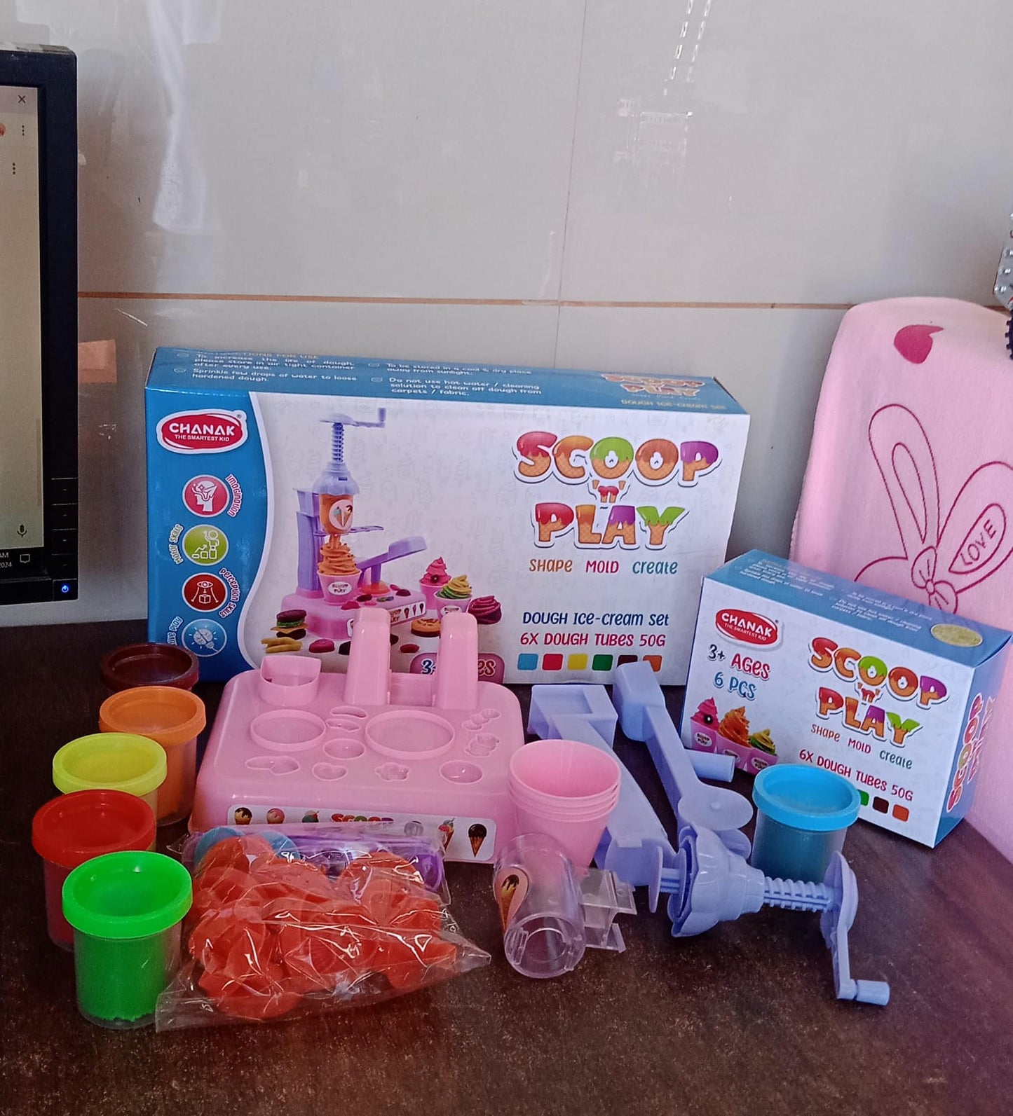 Scoop and Play Set, Color Dough for Kids Play Toys, Ice Cream Maker Machine (36 Pcs Set) - Springkart