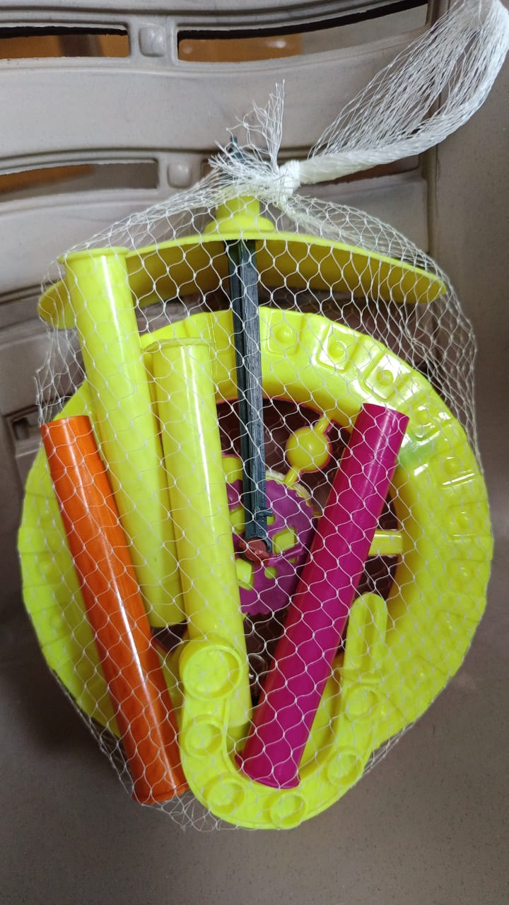Plastic Single Wheel Push Run toy with handle and two lights on wheel. push toy for Kids. - Springkart