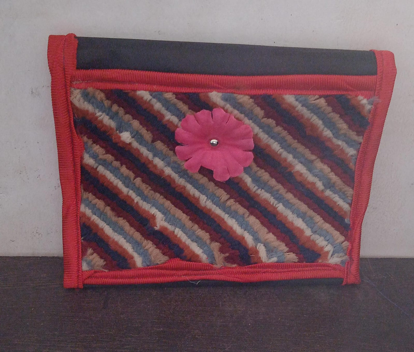 Foldable Hanging Organizer with 3 Pockets - Wall Hanging Letter Holder - Springkart
