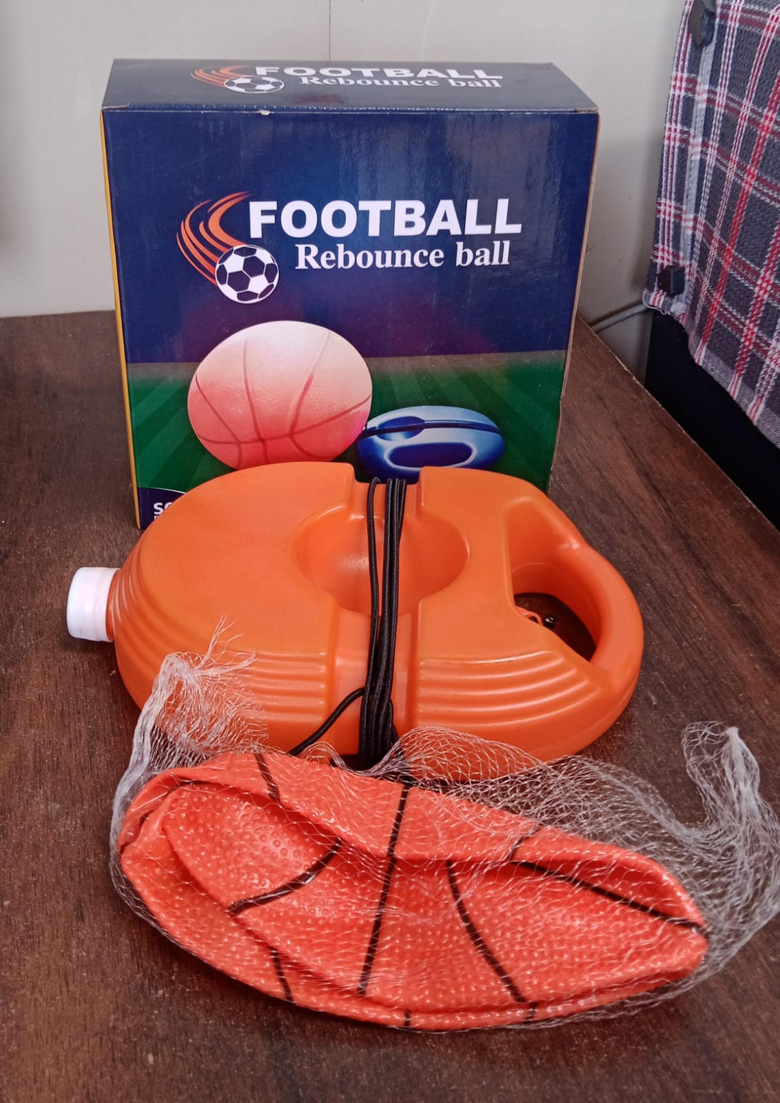 Football Rebound Ball with String (1 Set) - Springkart