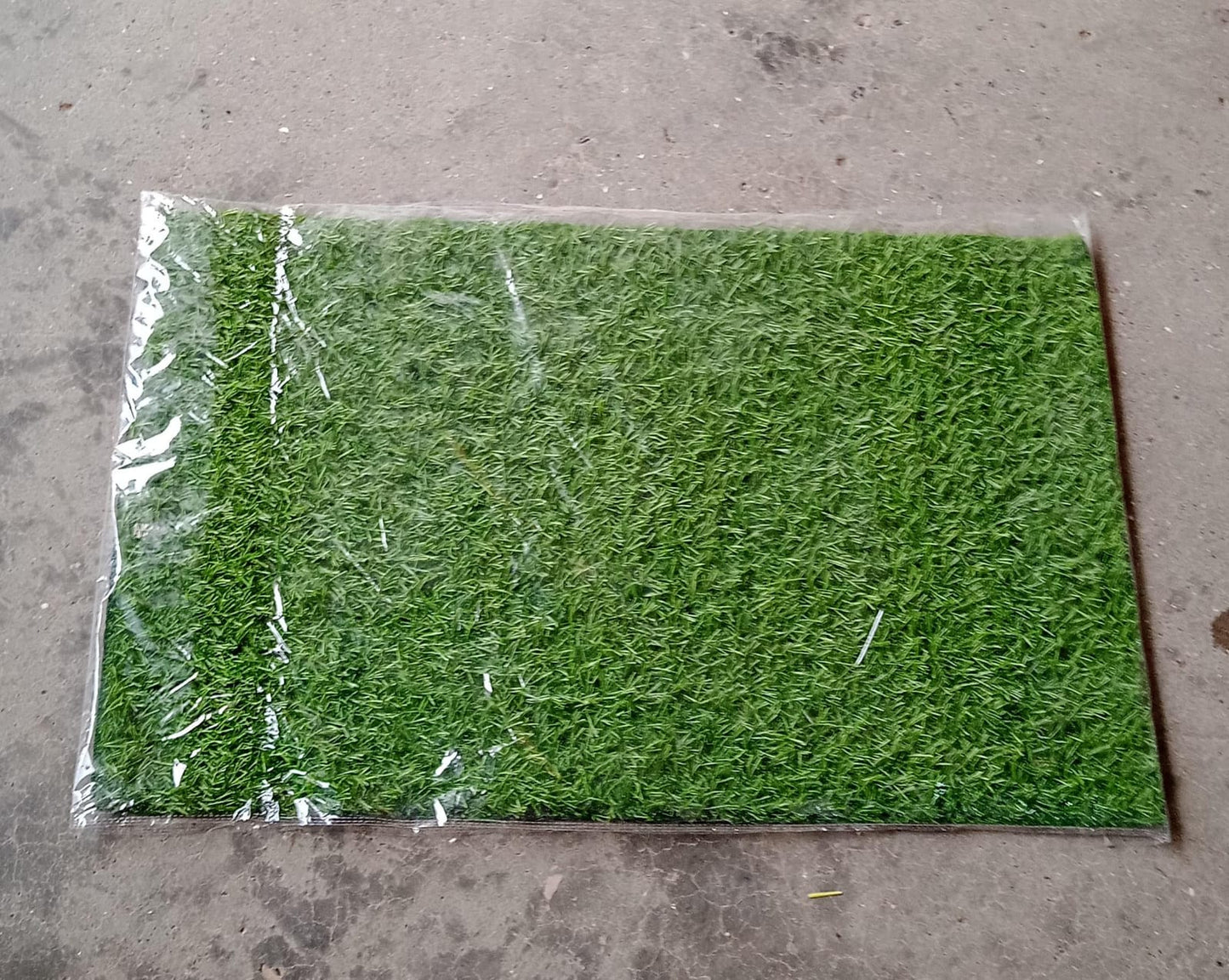 Artificial Grass for Balcony Or Doormat, Soft and Durable Plastic Turf Carpet 58x38cm - Springkart