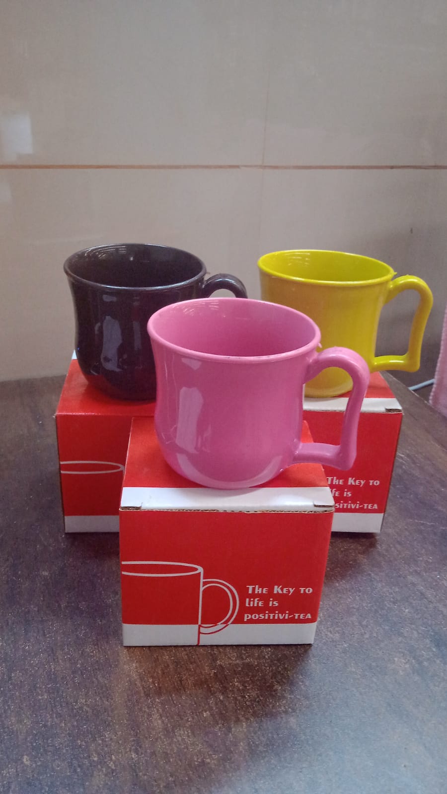 Premium Plastic Coffee Tea Cups Mug With Handle (1 Pc With Color Box Mix Color) - Springkart