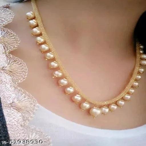 Elite Charming Women Necklaces & Chains - Springkart