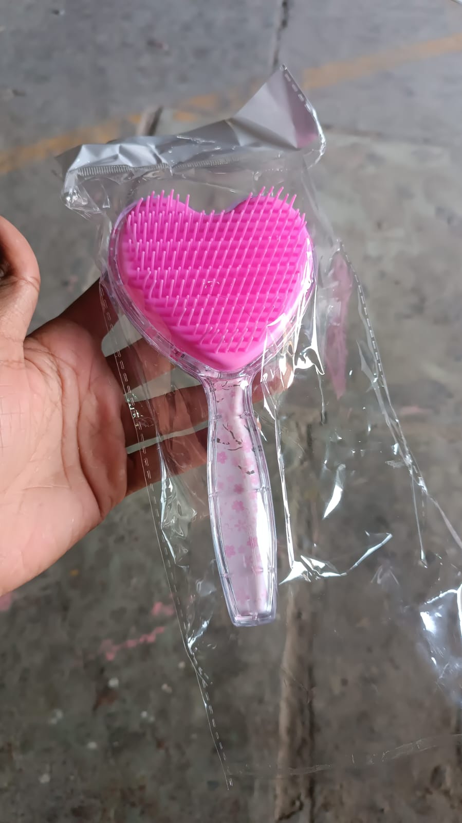 Heart Shape Hair Brush Massage Shower Comb (1 Pc) - Springkart