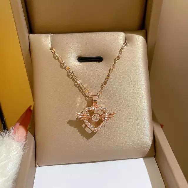 Elegant American Diamond Pendant With Chain - Springkart