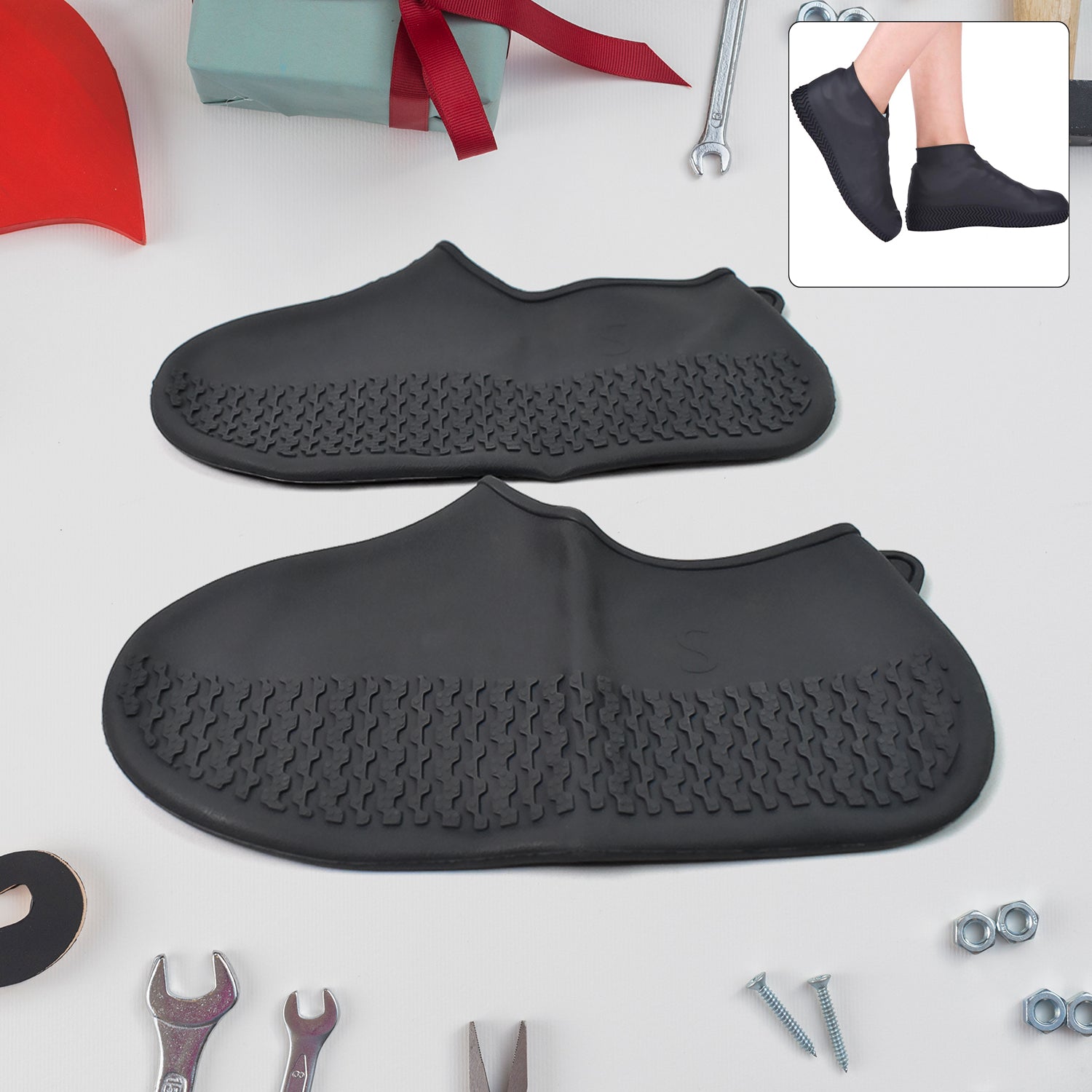Non-Slip Silicone Reusable Waterproof Rain Shoes Covers (1 Pair / Small / Mix Color) - Springkart 