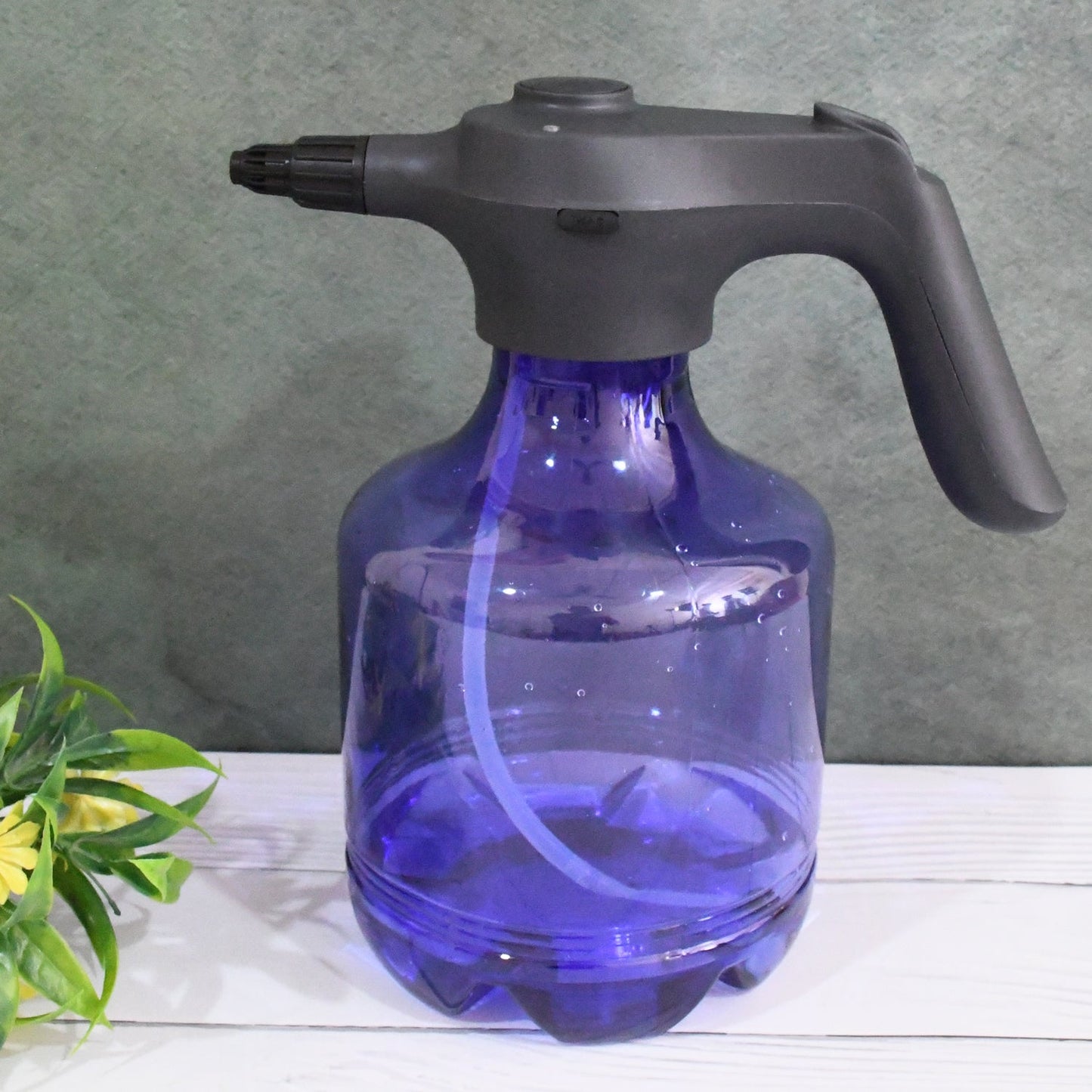 Electric Spray Bottle 3L Garden Sprayer Automatic Watering Can Rechargeable Battery Powered Sprayer For Garden Fertilizing (1Pc 3Ltr. Approx) - Springkart 