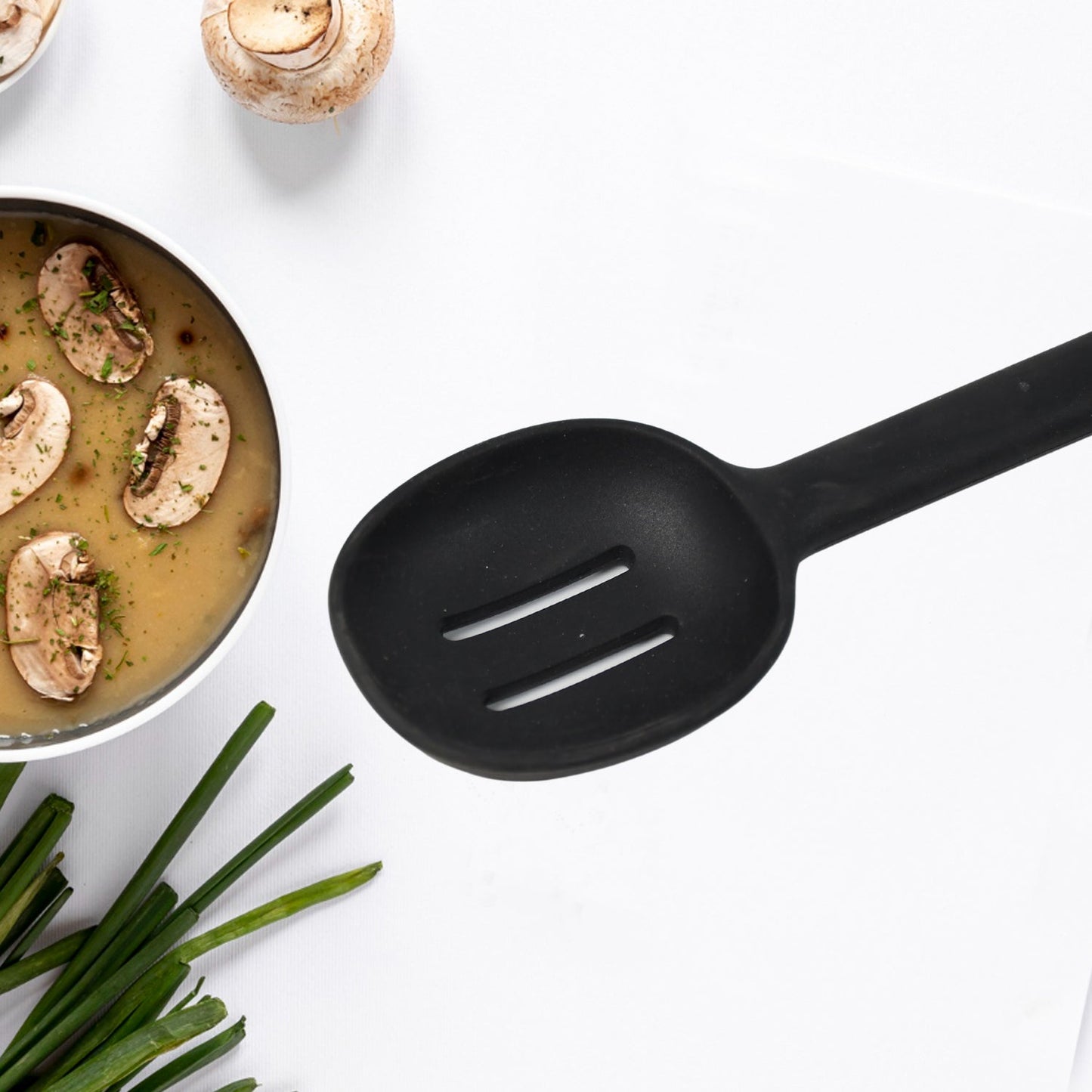SILICON NON-STICK HEAT RESISTANT KITCHEN ITEM PREMIUM SPOON ( 1PC ) - Springkart 