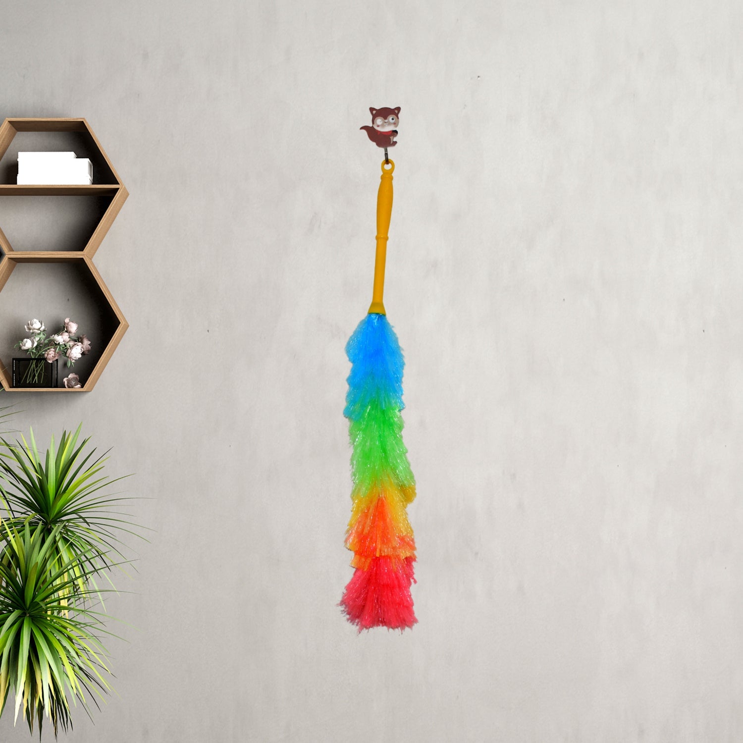 Household cleaning feather duster, lightweight and static