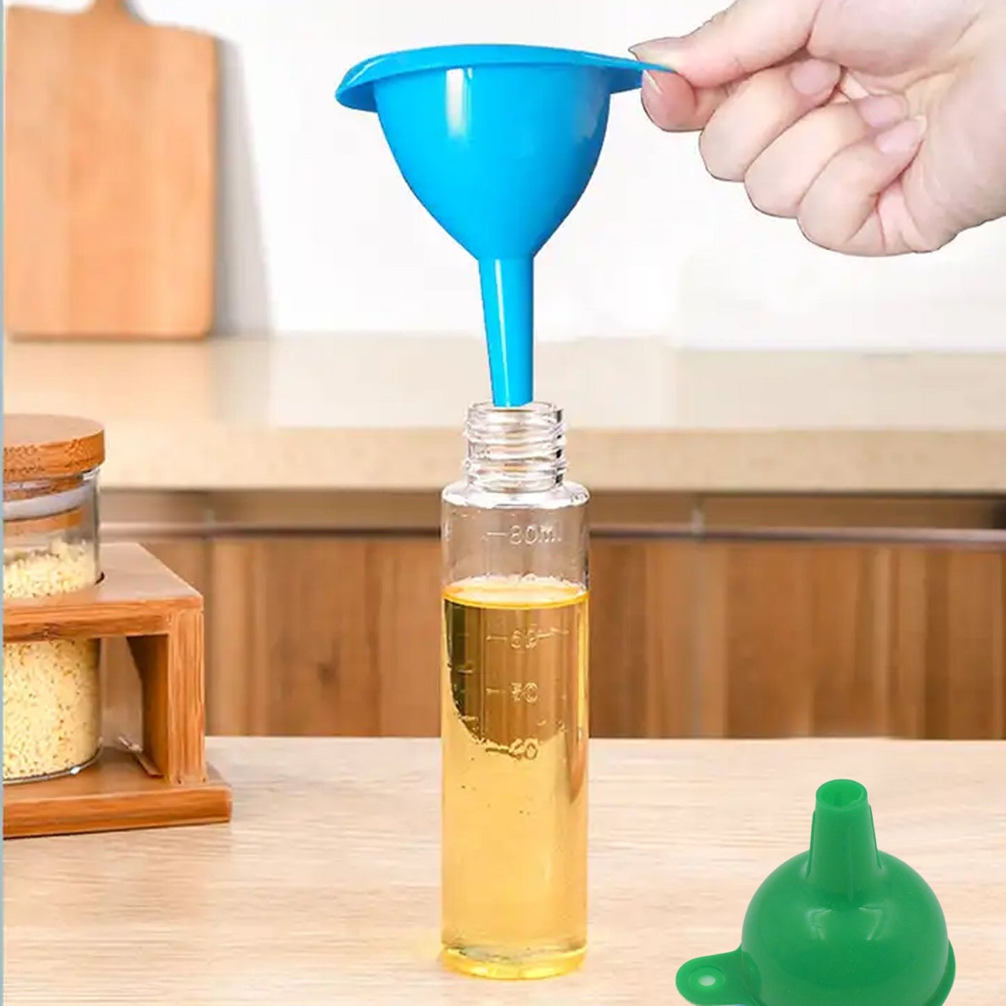 Silicone Funnel For Pouring Oil, Sauce, Water, Juice And Small Food-Grains (1 Pc Green) - Springkart 
