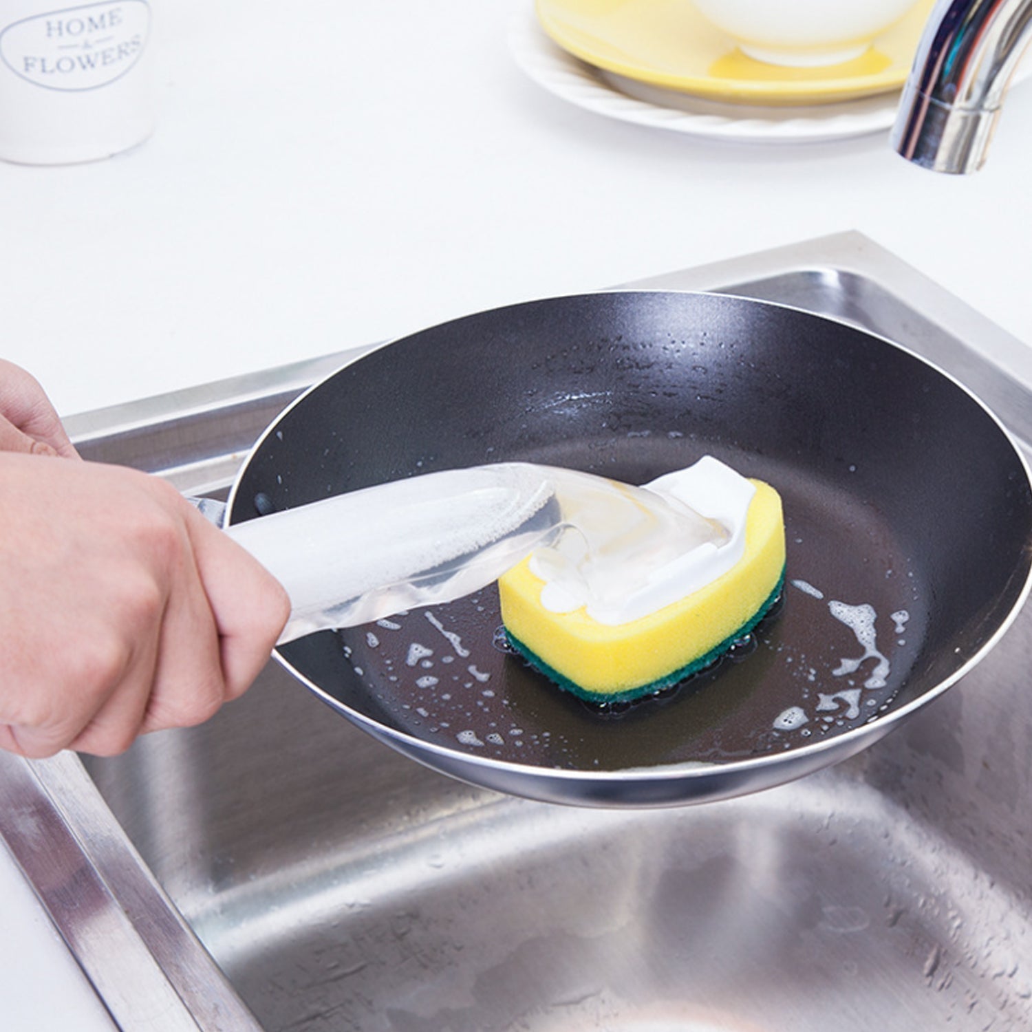 Liquid dispensing Scrub widely used for washing and cleaning utensils and all kitchen stuff to make them again clean and shiny. - Springkart 