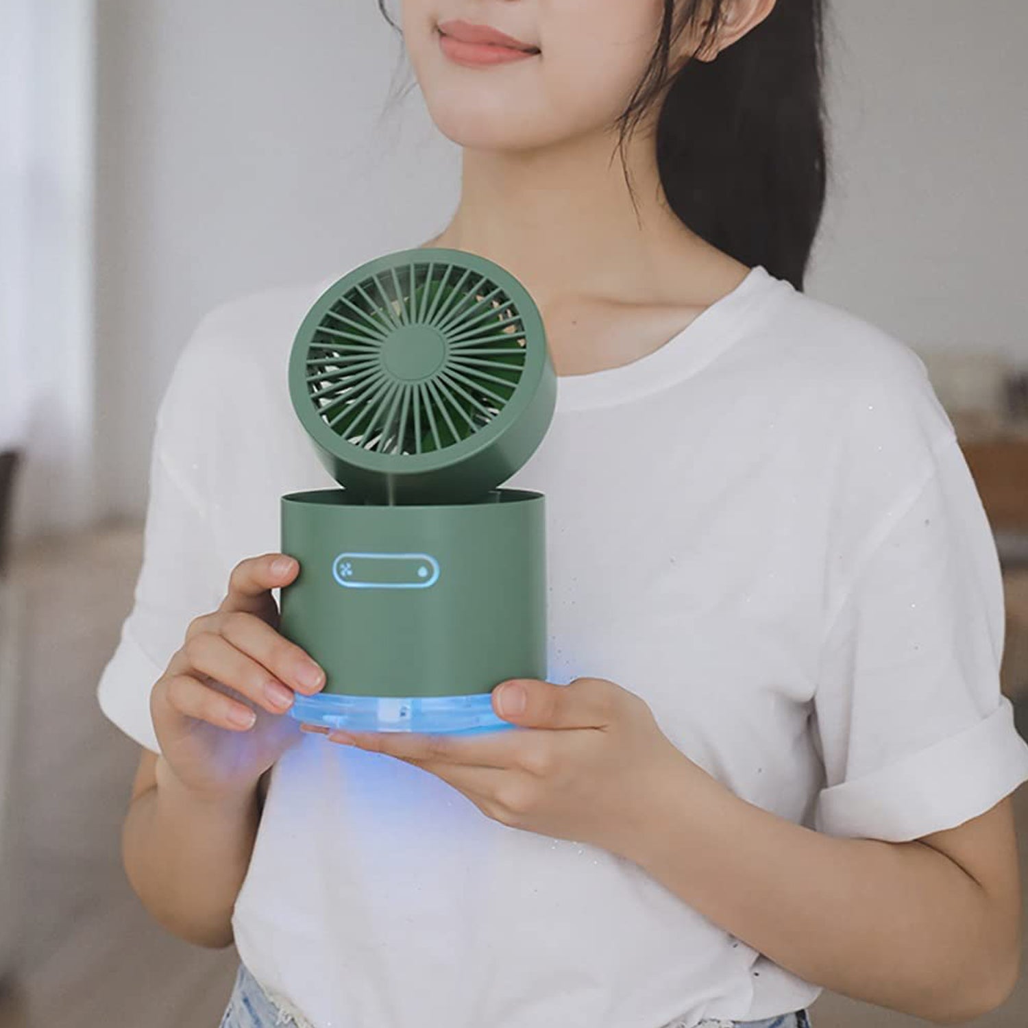 Mini Desktop Cooling Fan with Humidifier Spray - Springkart 