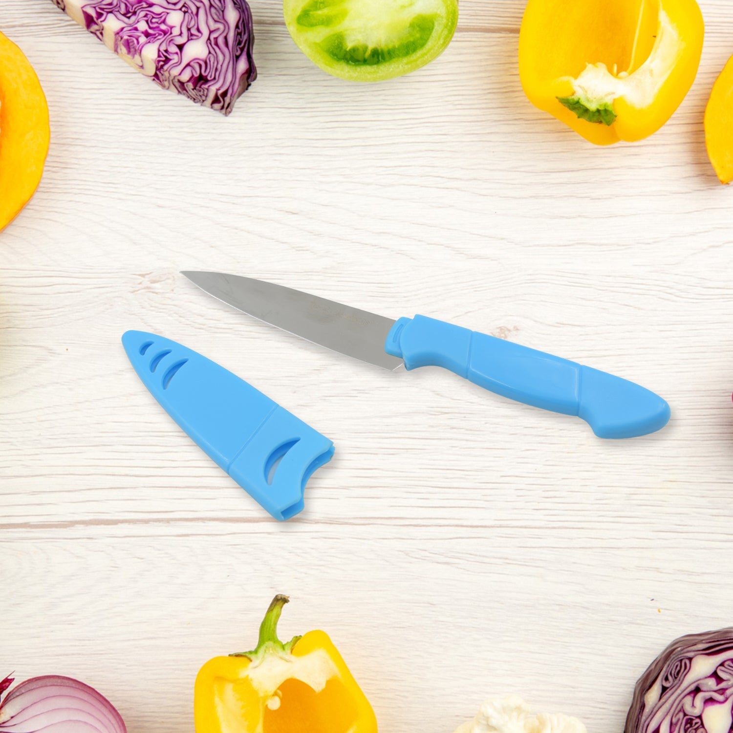 Durable fruit knife with non-slip handle and protective cover