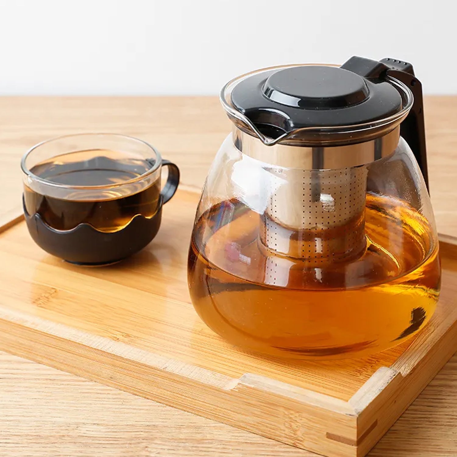Flame Proof Glass Kettle & Cup Set With Strainer High Quality Kettle Set For Home & Café Use  (4 Cup & 1 Kettle) (24 Pc MOQ) - Springkart 