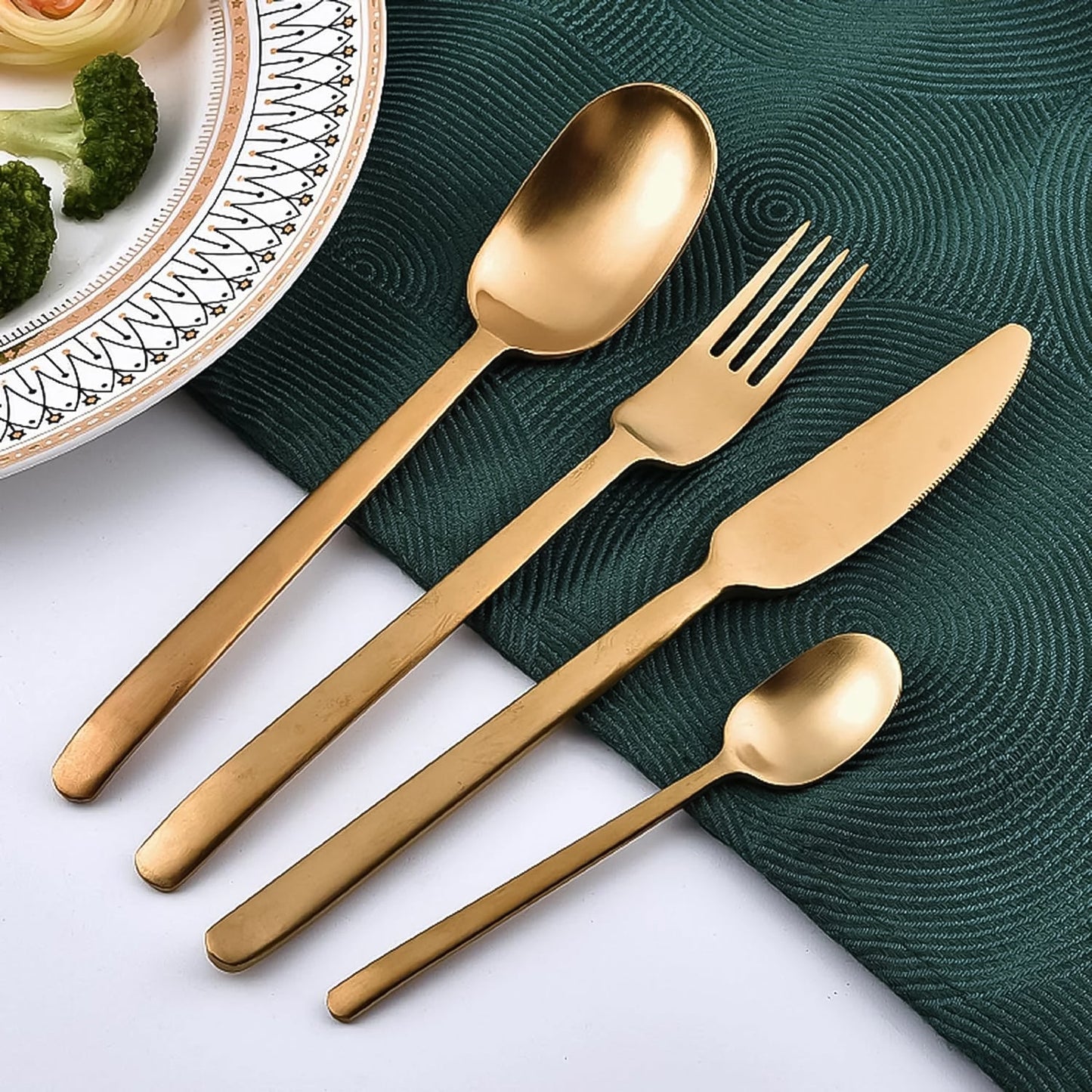 Unique Golden Egg Storage Modern Tableware Steak Knives Fork Flatware Set Royal Spoon Set Tableware Gold Cutlery Set Dishwasher Safe Mirror Finished With Gift Box for Halloween 24Pcs Set)