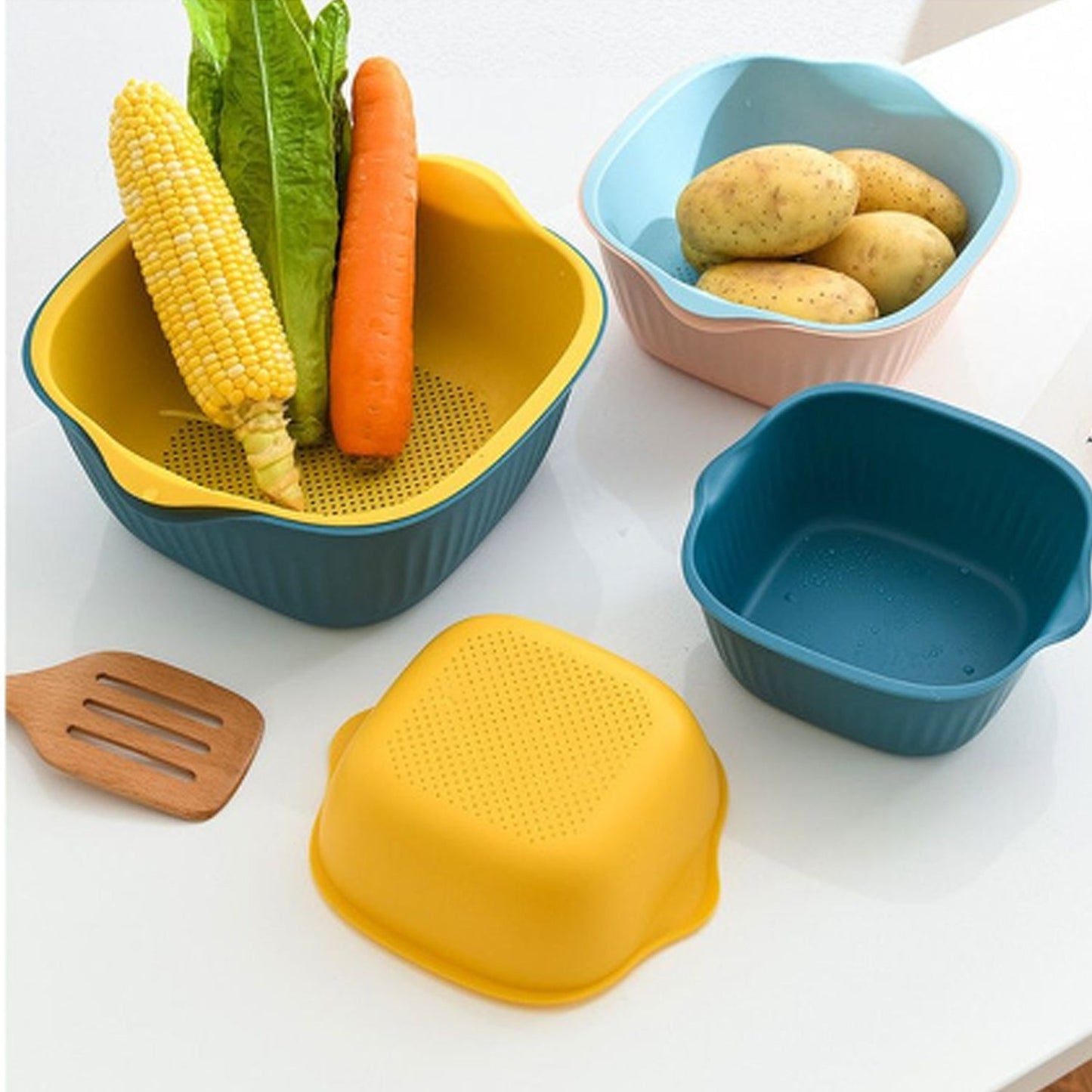 KITCHEN BOWL PLASTIC WASHING BOWL AND STRAINER DRAINER BASKET FOR HOME & KITCHEN USE (2 Pcs Set) - Springkart 