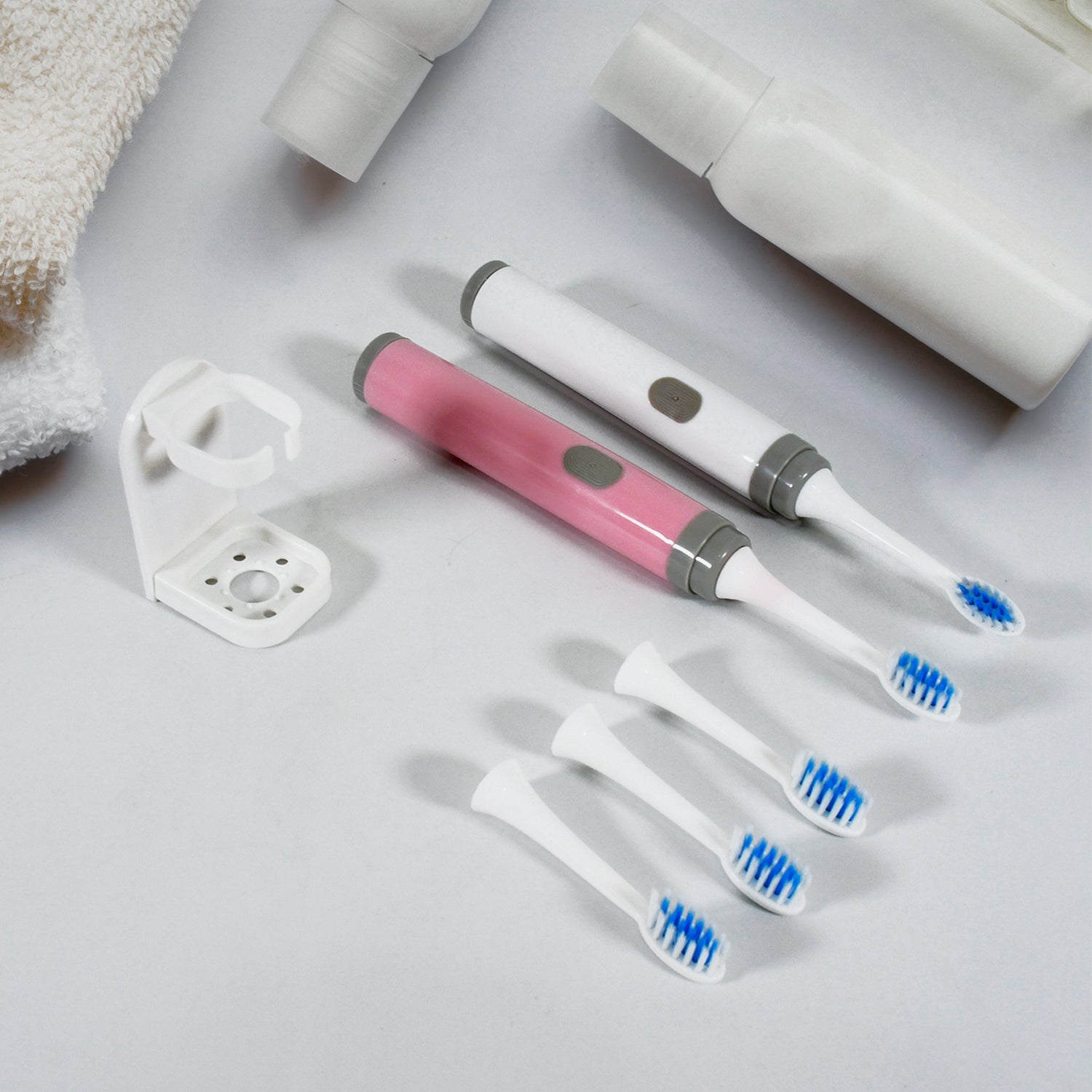 Adult Waterproof Electric Toothbrush Strong Sonic Charging with 4 Toothbrush Head and a toothbrush holder - Springkart 