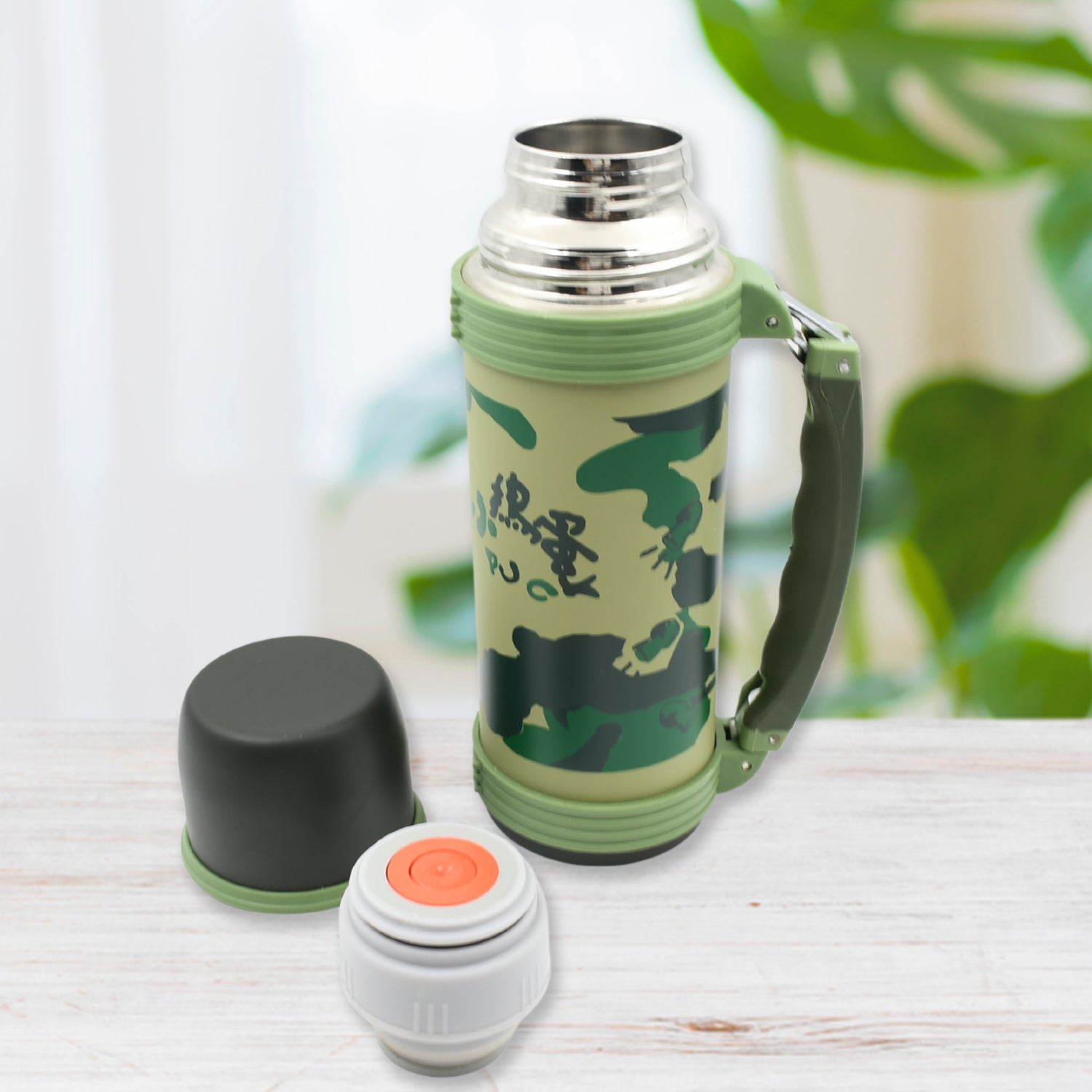 Stainless Steel Insulation Thermos, Vacuum Insulated Water Bottle For Travel, Outdoor Fitness Portable Travel Pot, Camping Coffee, Portable Car, Travel Keep Hot & Cold Large Capacity (800 ML) - Springkart 