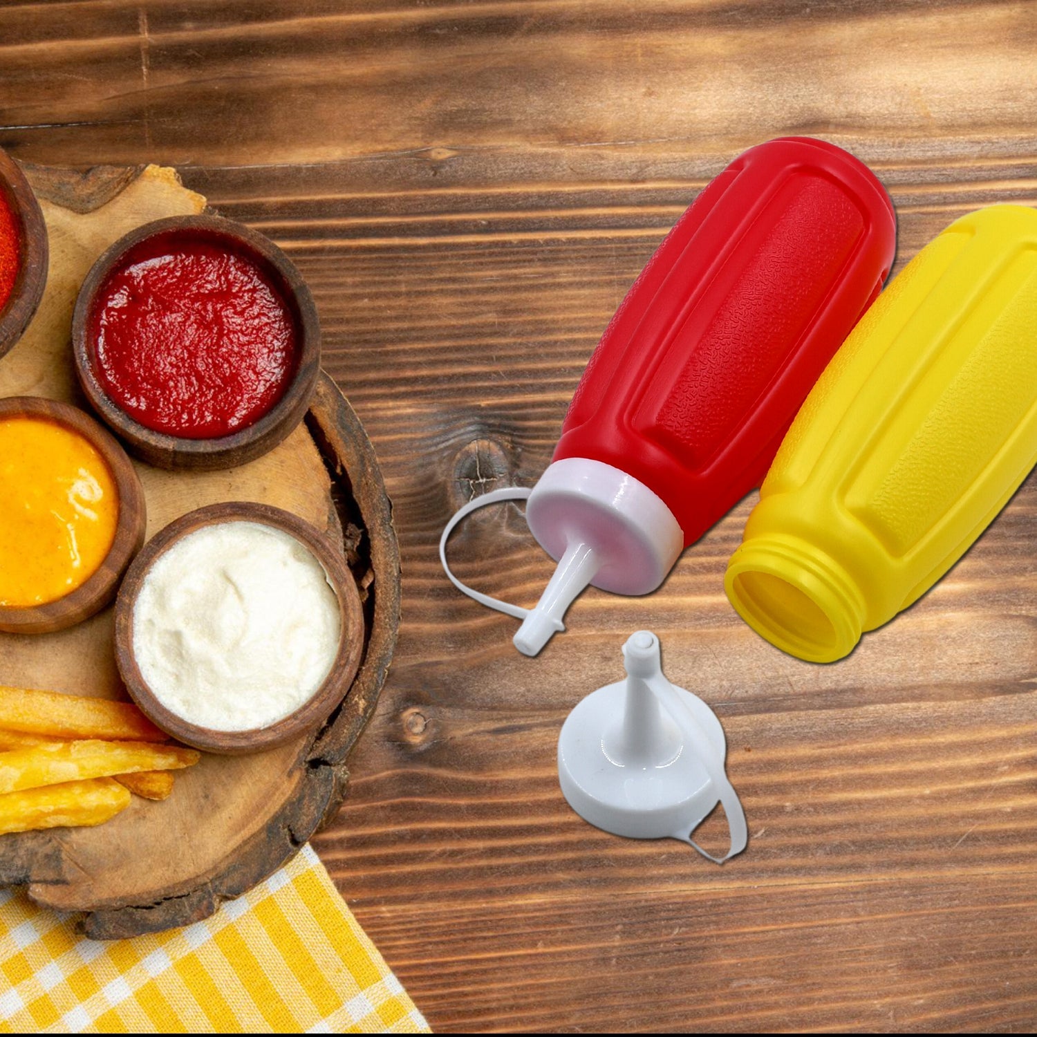 Plastic squeeze bottle for ketchup and mustard, 2-piece set.