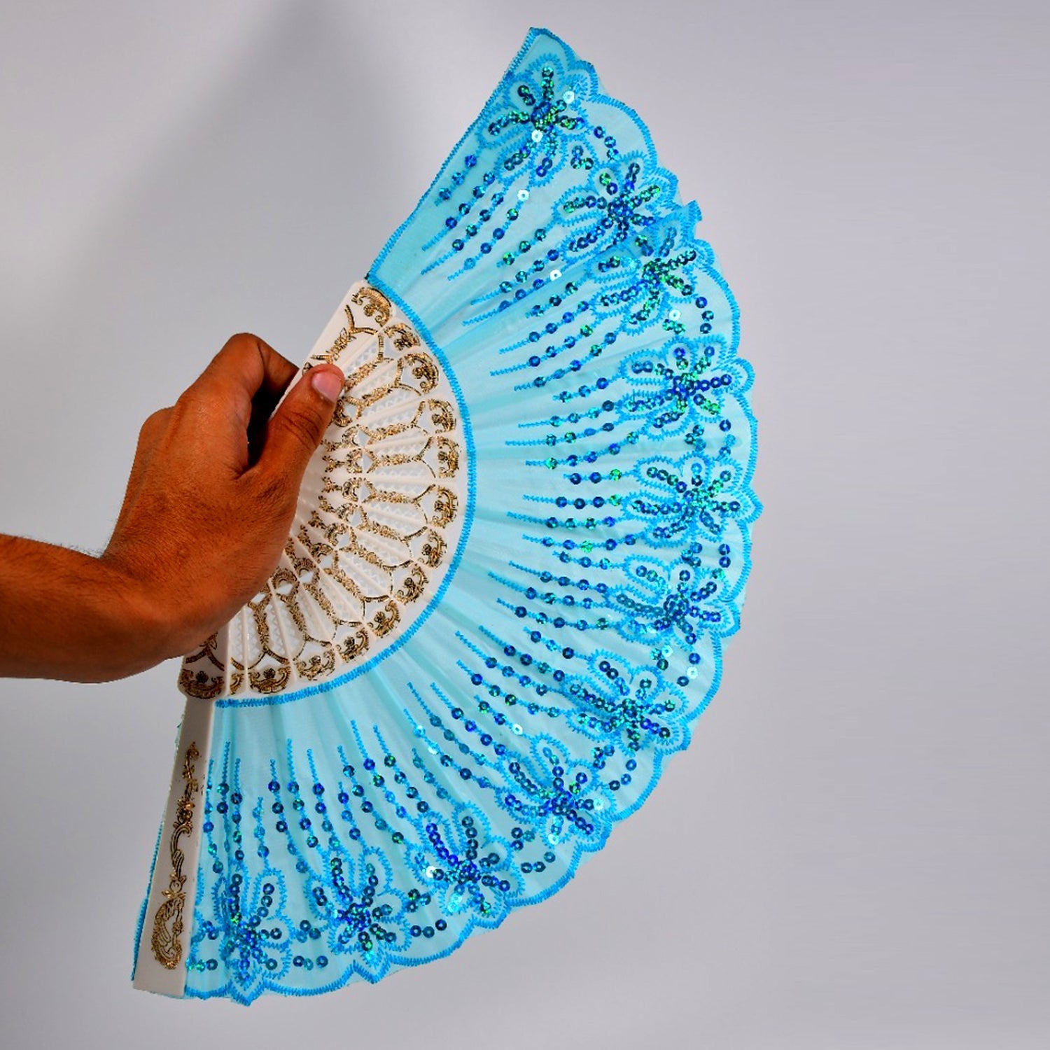Hand Folding Fan, Chinese Vintage Style Handheld Fan with Fabric Sleeve - Springkart 