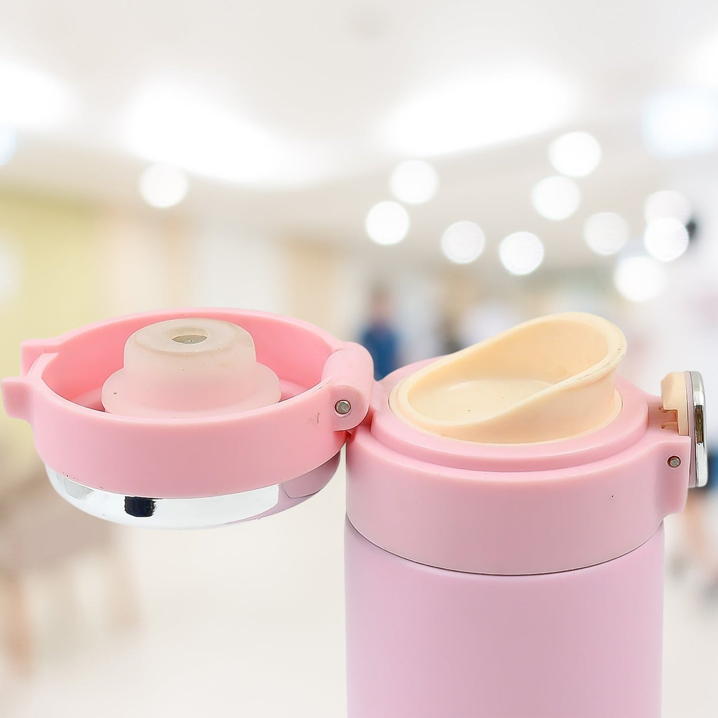 Smart Vacuum Insulated Water Bottle with LED Temperature Display (450 ML Approx) - Springkart 