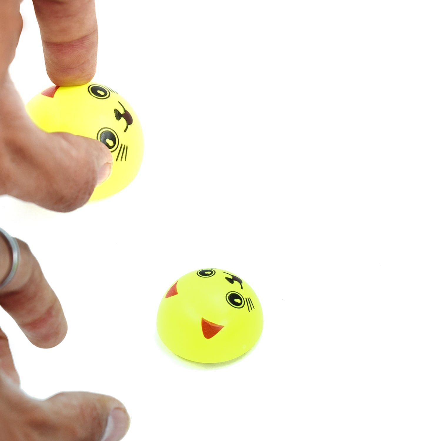 30PCS PULL BACK SMILEY TOY - Springkart 