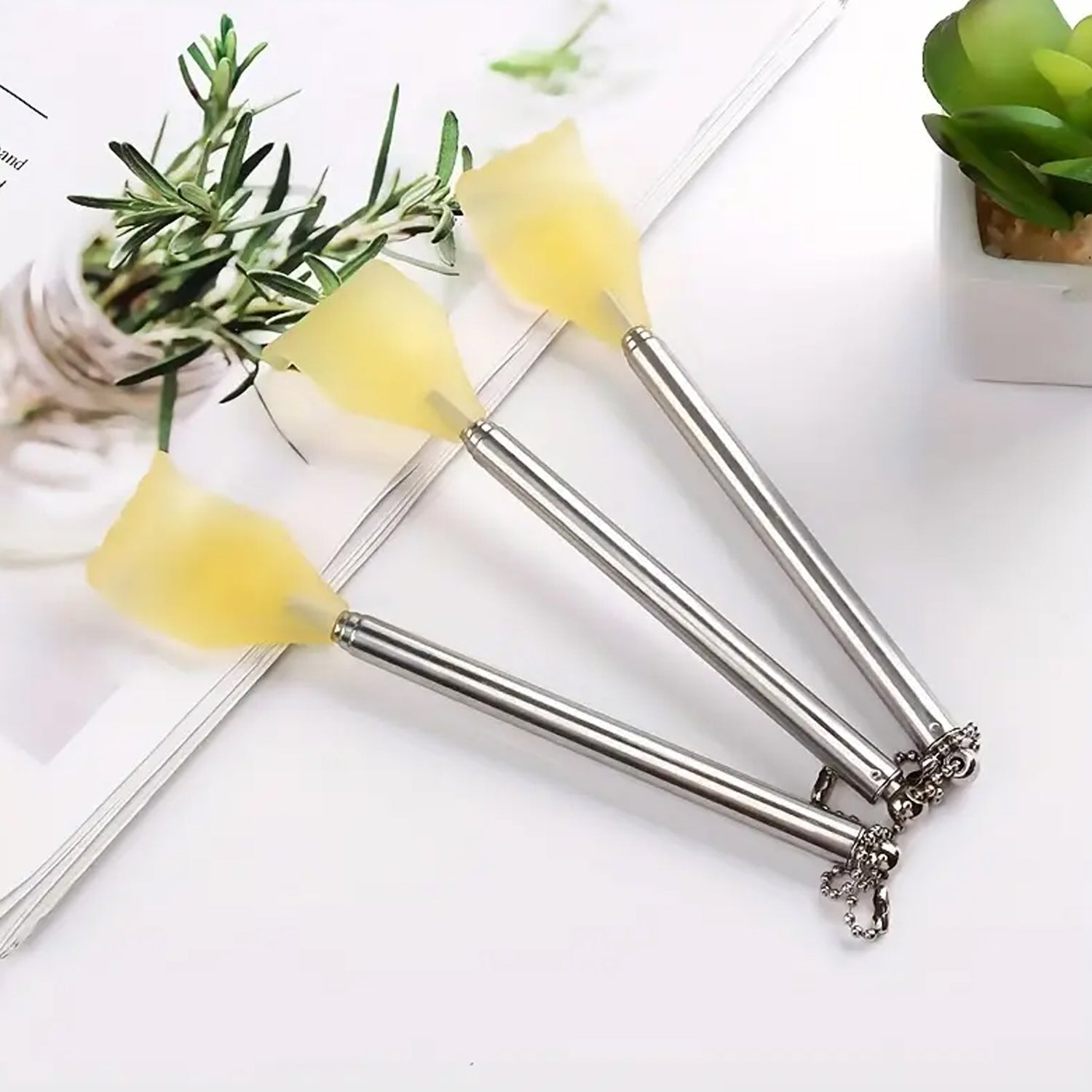 Back Scratcher Retractable Metal Tube Telescoping Massage Tool Portable Telescopic Back Scratchers for Women Men Adjustable 43cm, khujli (1pc) - Springkart 