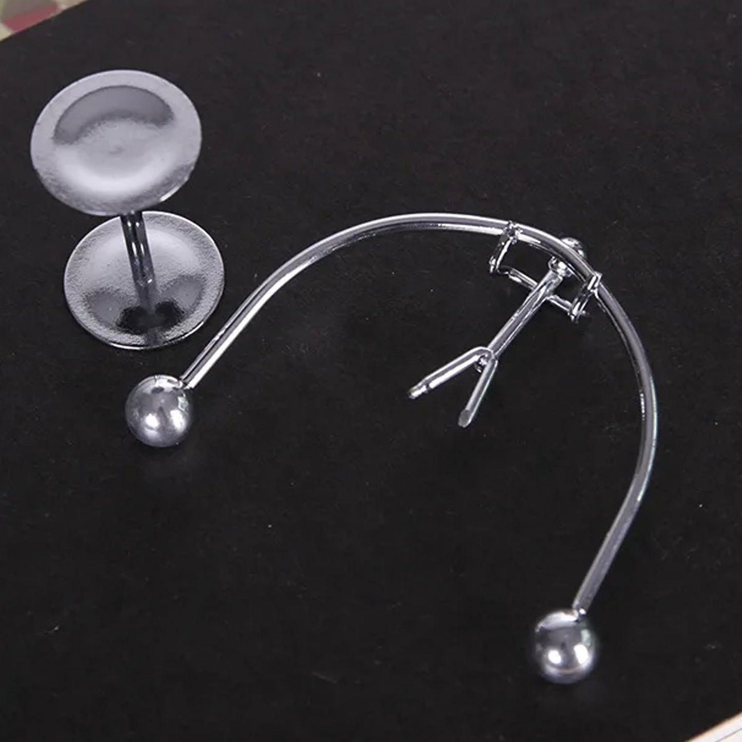 Mini Steel Balance Toy, Decoration Pendulum Newton Cradle Balance Ball Tumbler Desk Toy Metal Man Home Home Decoration Crafts - Springkart 