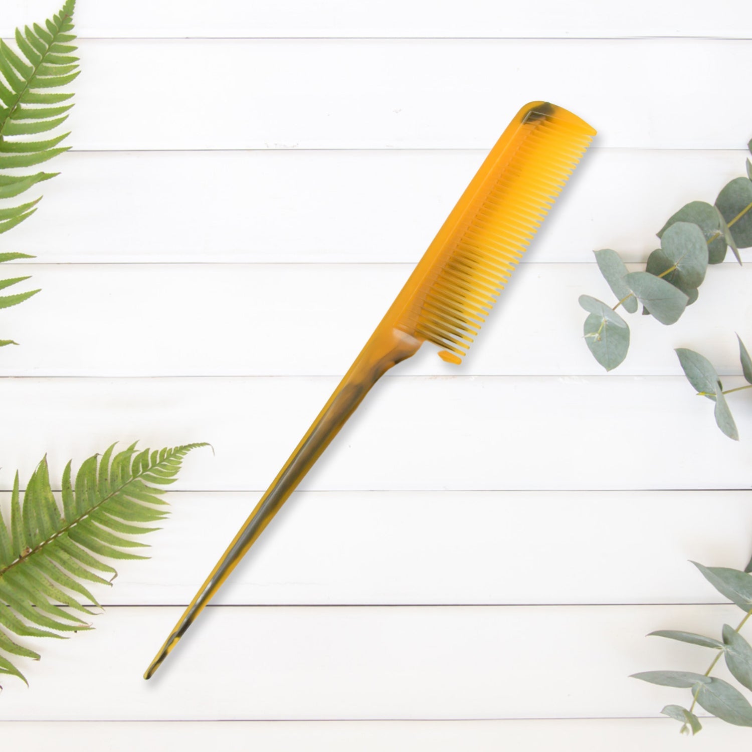 Salon Hairdressing Tapered Grip Hair Comb Beauty Tool Use For Men & Women (1Pc Comb) - Springkart 