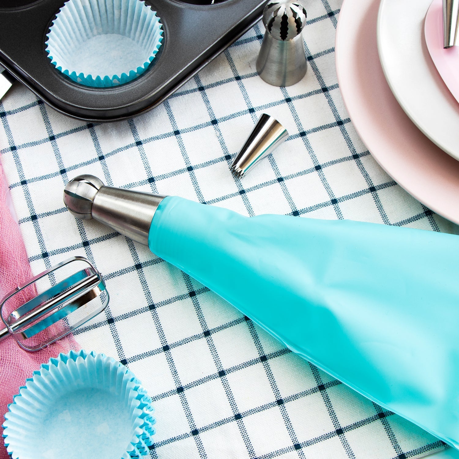 Cake Decorating Nozzle with Piping Bag Stainless Steel Piping Cream Frosting Nozzles - Springkart 