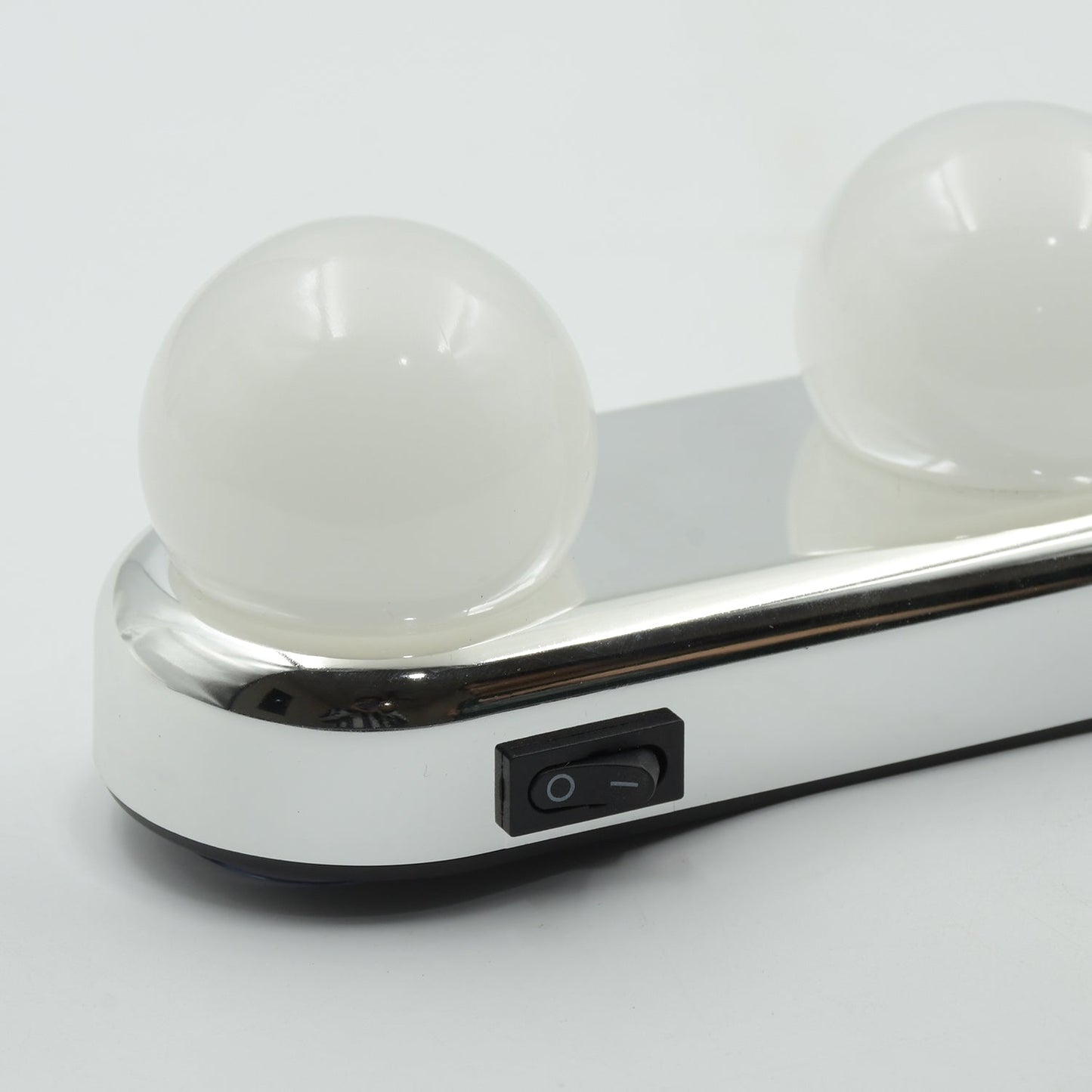 Glow Make Up Light Portable Cosmetic Kit Battery Powered Mirror Lighting Super Bright - Springkart 