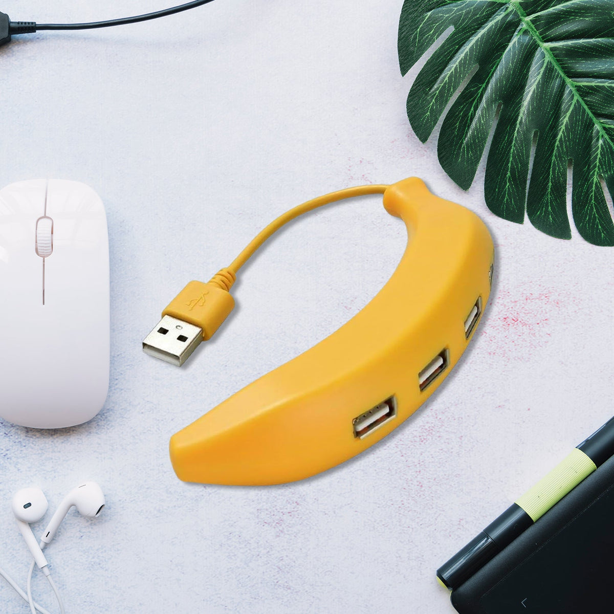 Banana Shape USB Hub, 2.0 Hub USB Splitter, 4-Port USB Hub (1 Pc) - Springkart 