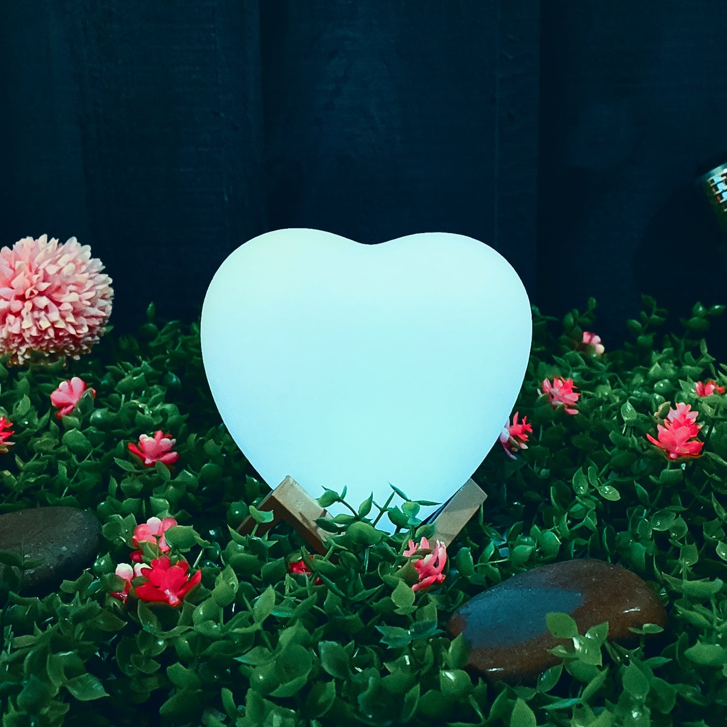 3D Heart Shape Moon Night Lamp with Plastic Stand (13 x12 Cm / 1 Pc) - Springkart 