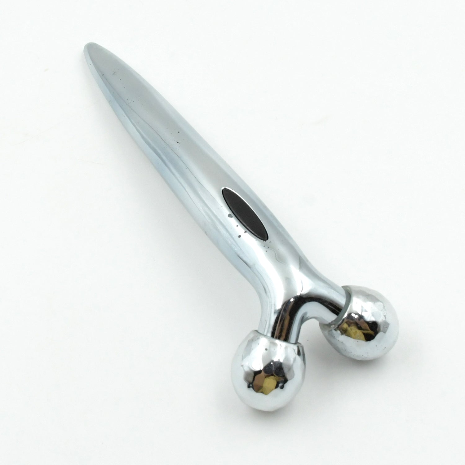 360 Degree Facial Roller, designed for face lifting and skin tightening, improves blood circulation and reduces puffiness. - Springkart 