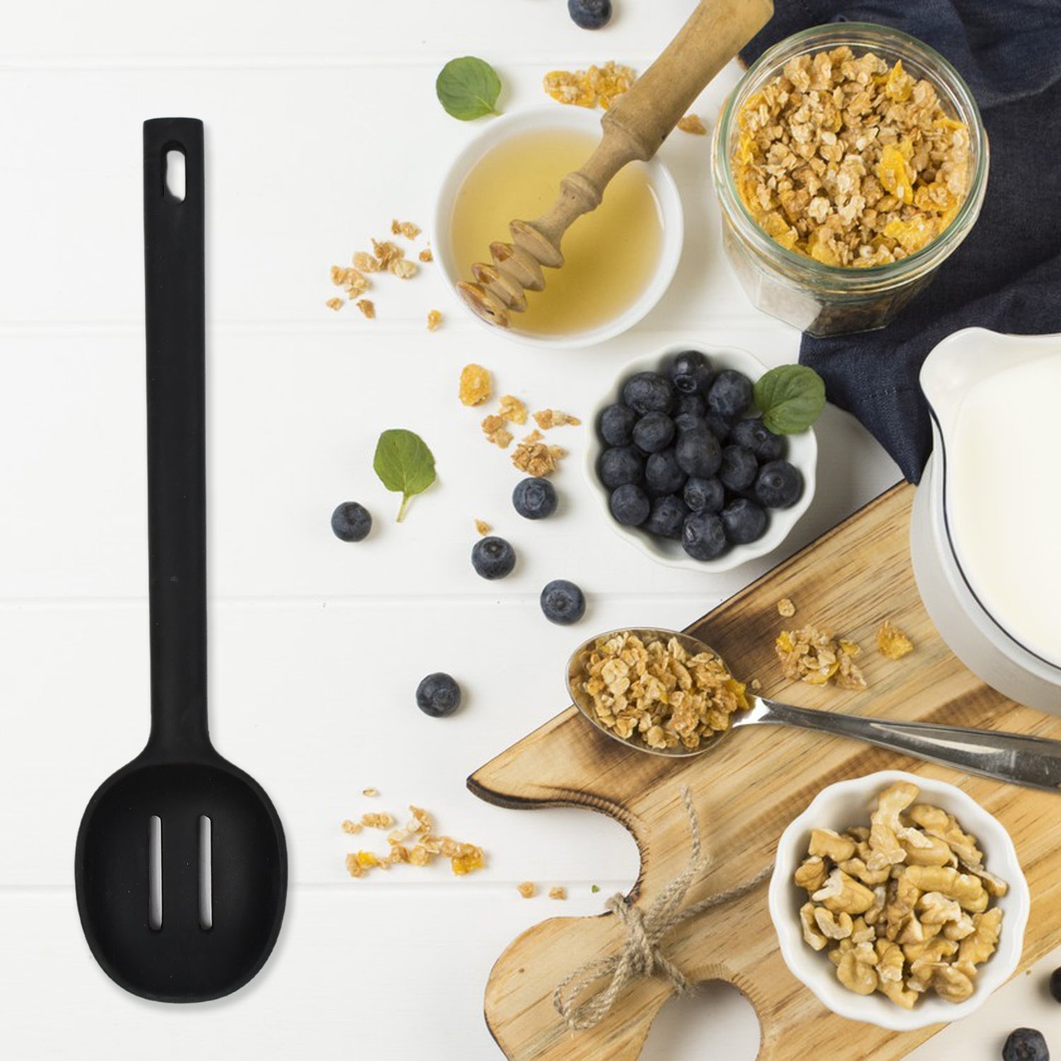 SILICON NON-STICK HEAT RESISTANT KITCHEN ITEM PREMIUM SPOON ( 1PC ) - Springkart 