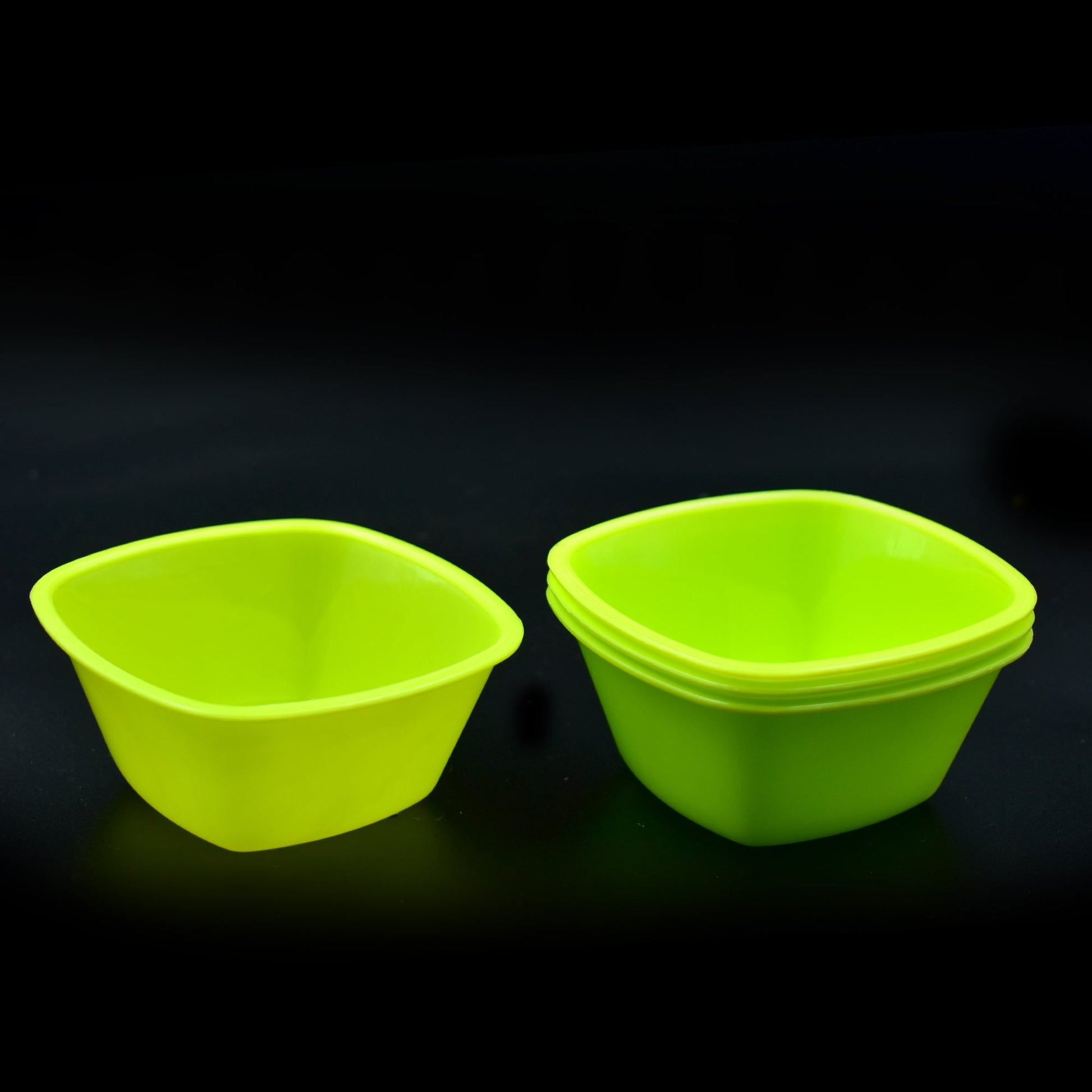 Square Plastic Bowl For Serving Food (Pack of 4) - Springkart 