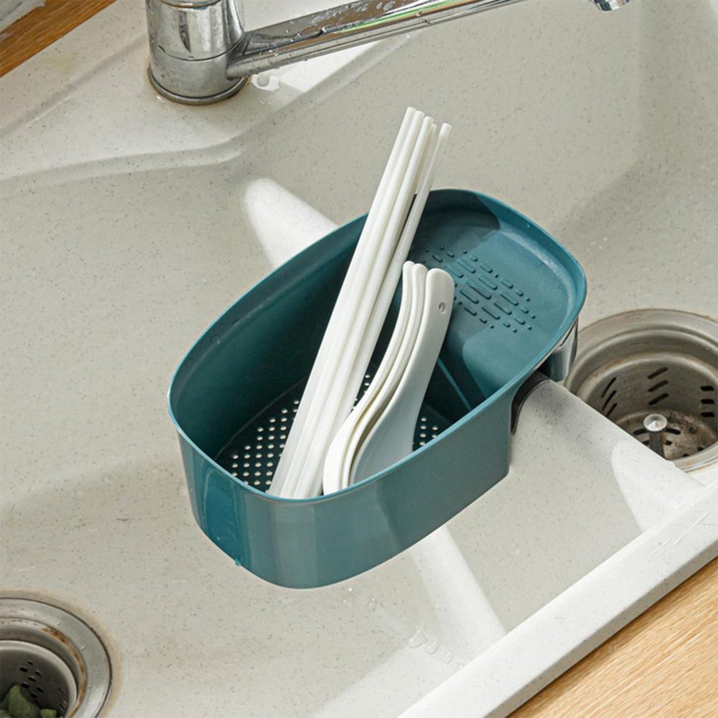 Kitchen Dish Drainer and Drying Rack Sink Basket for Washing Bowls Utensils Vegetables Fruits Storage Organiser - Springkart 